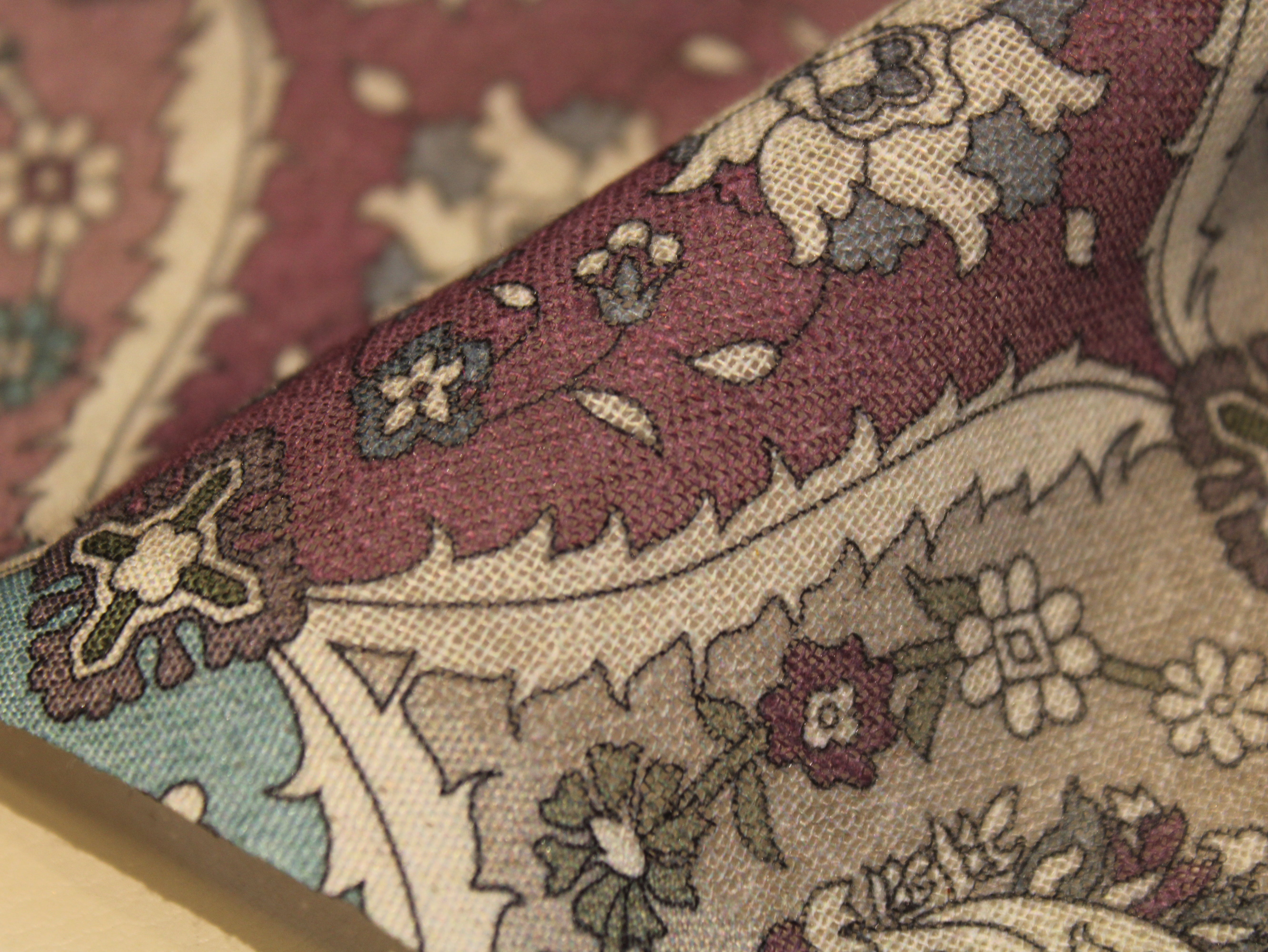 Linen-Textured Slub Cotton Digital Printed Fabric