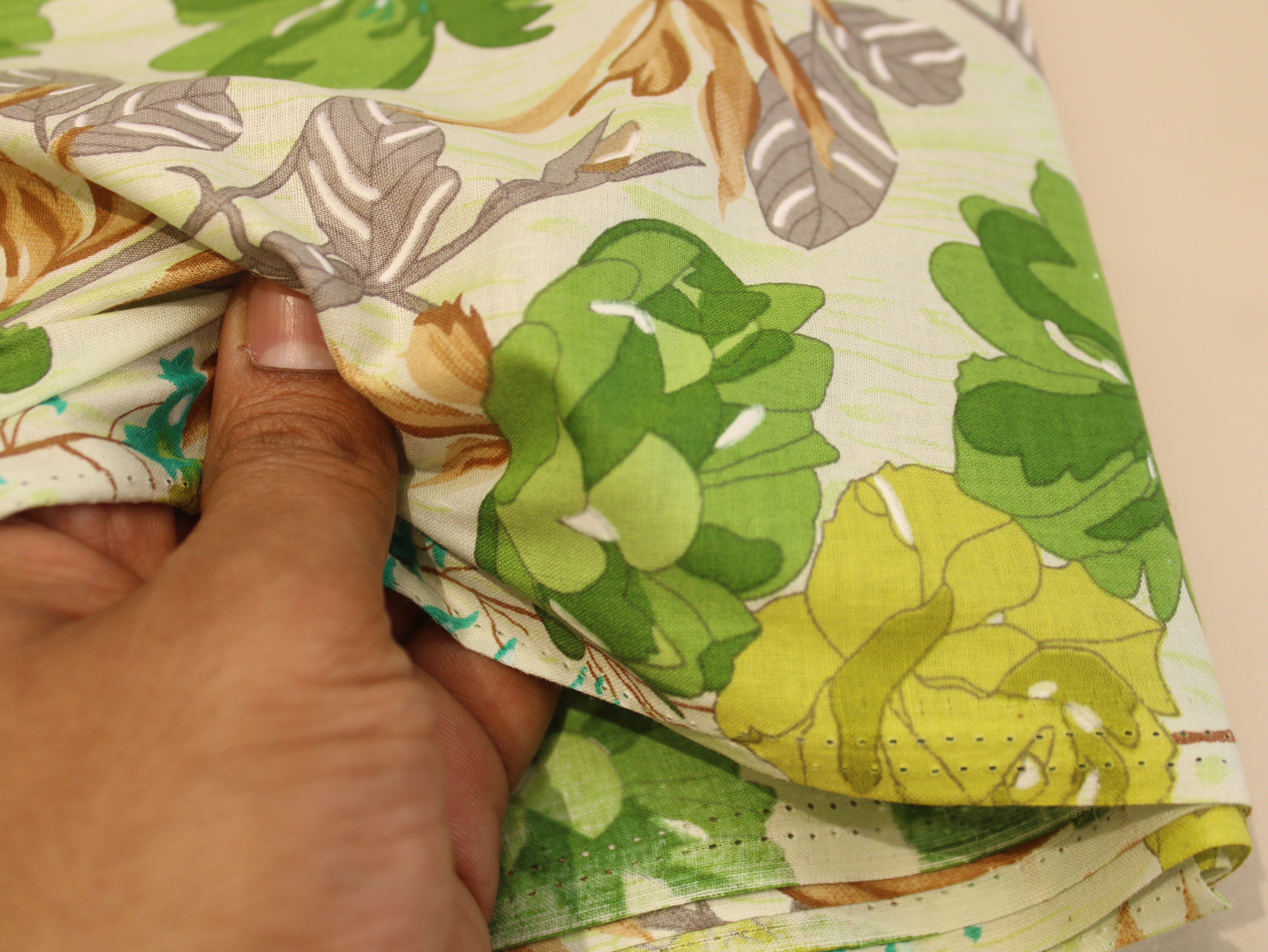 Pure Cotton Cambric Printed Fabric | 44 Inch | 60×60 Count | Green