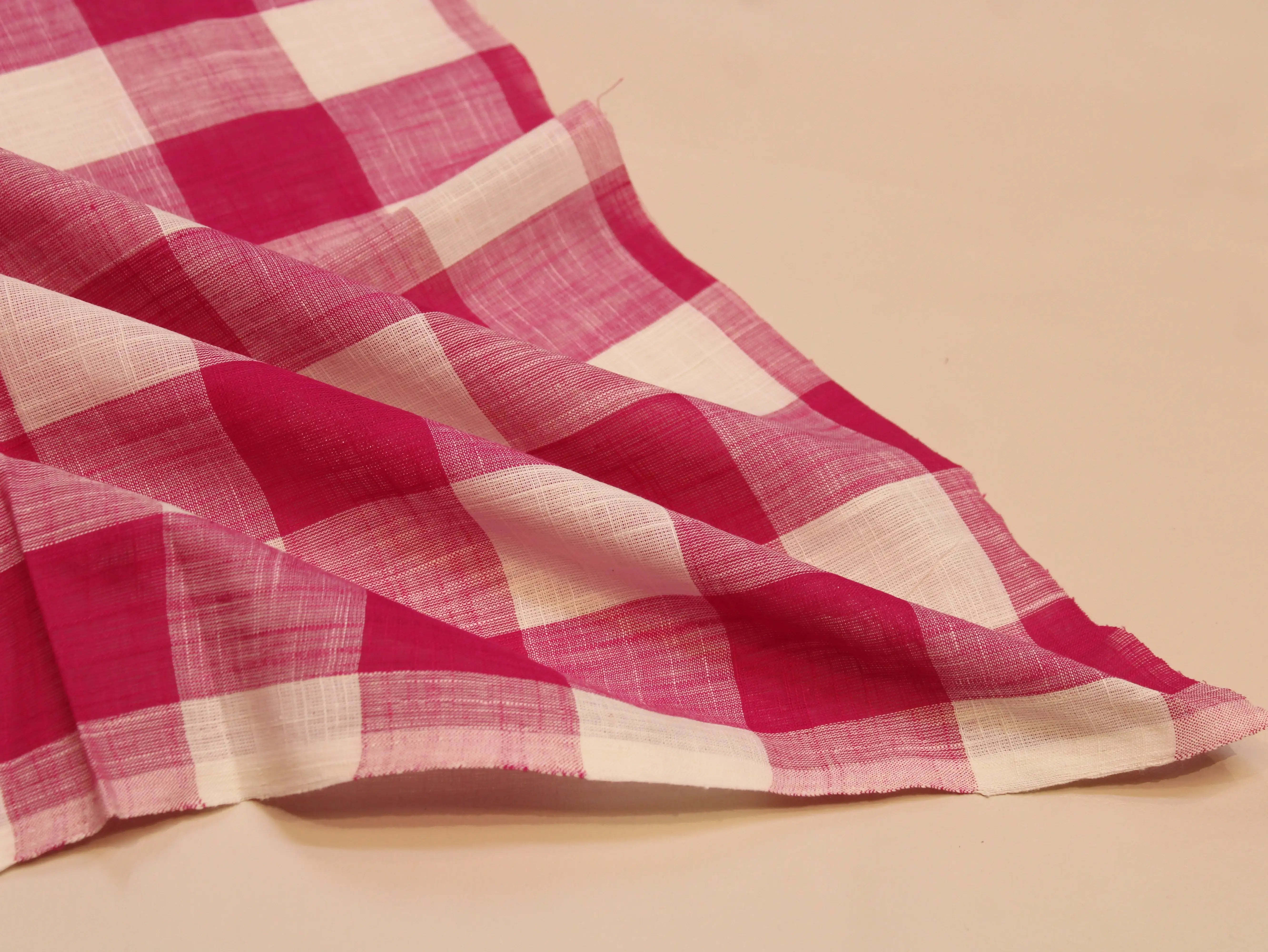Pure Cotton Handloom Woven Fabric — Rani Pink | Checked | 44 Inch