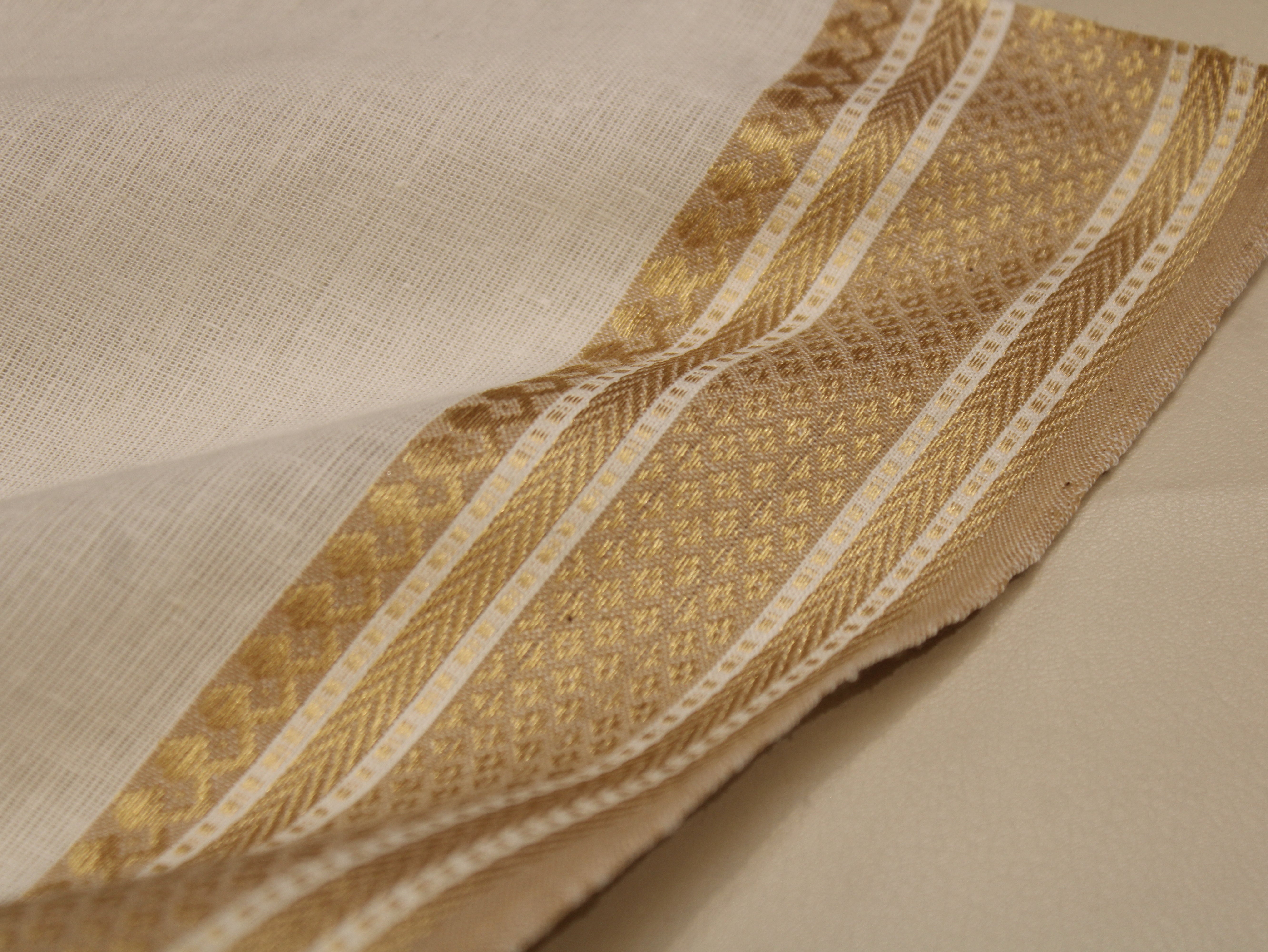 Pure Cotton Jamdani Fabric with Golden Resham Woven Border - 44 Inches