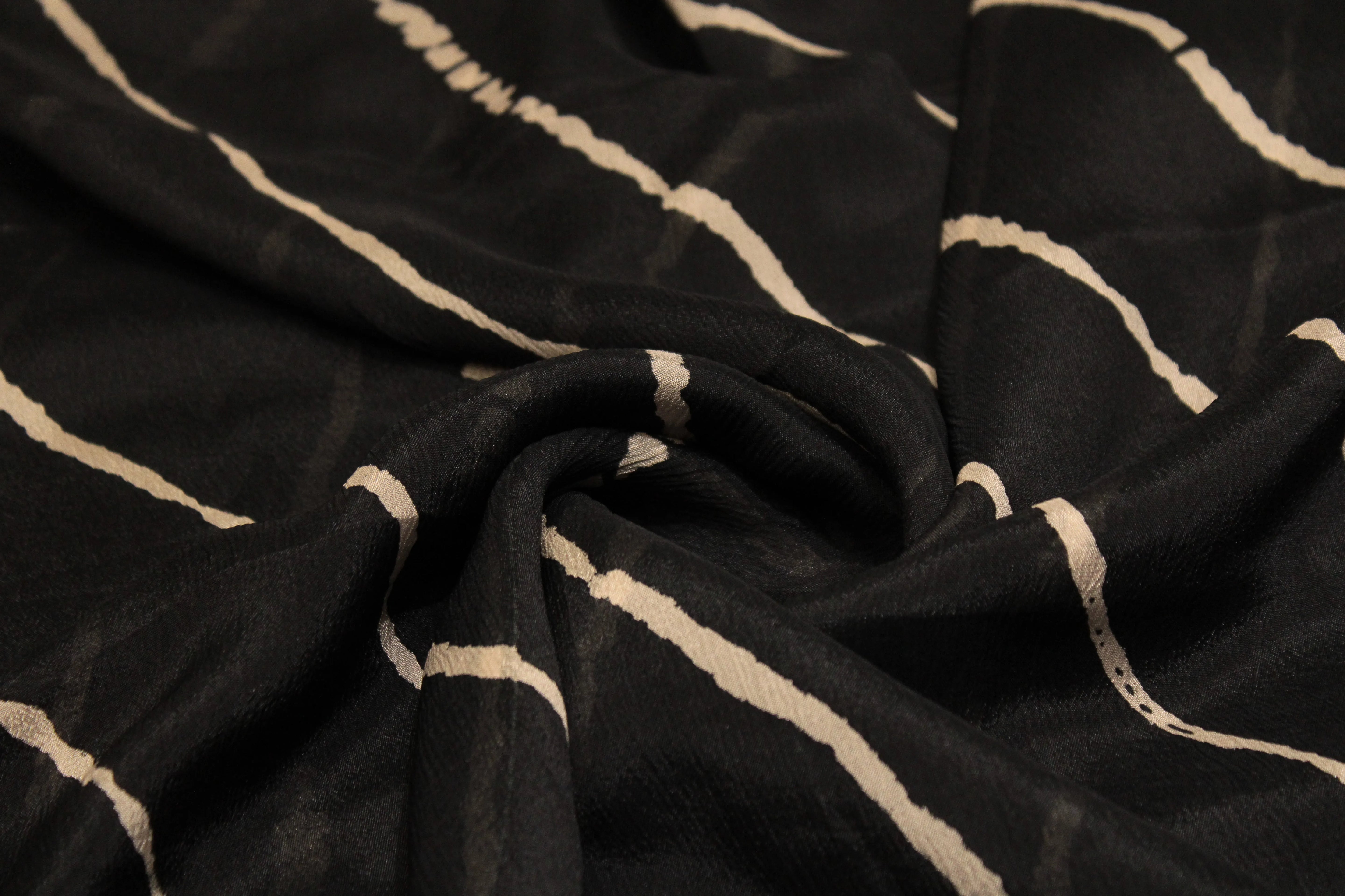 Knots: Pure Chinon Lehariya Fabric - Dark Blue