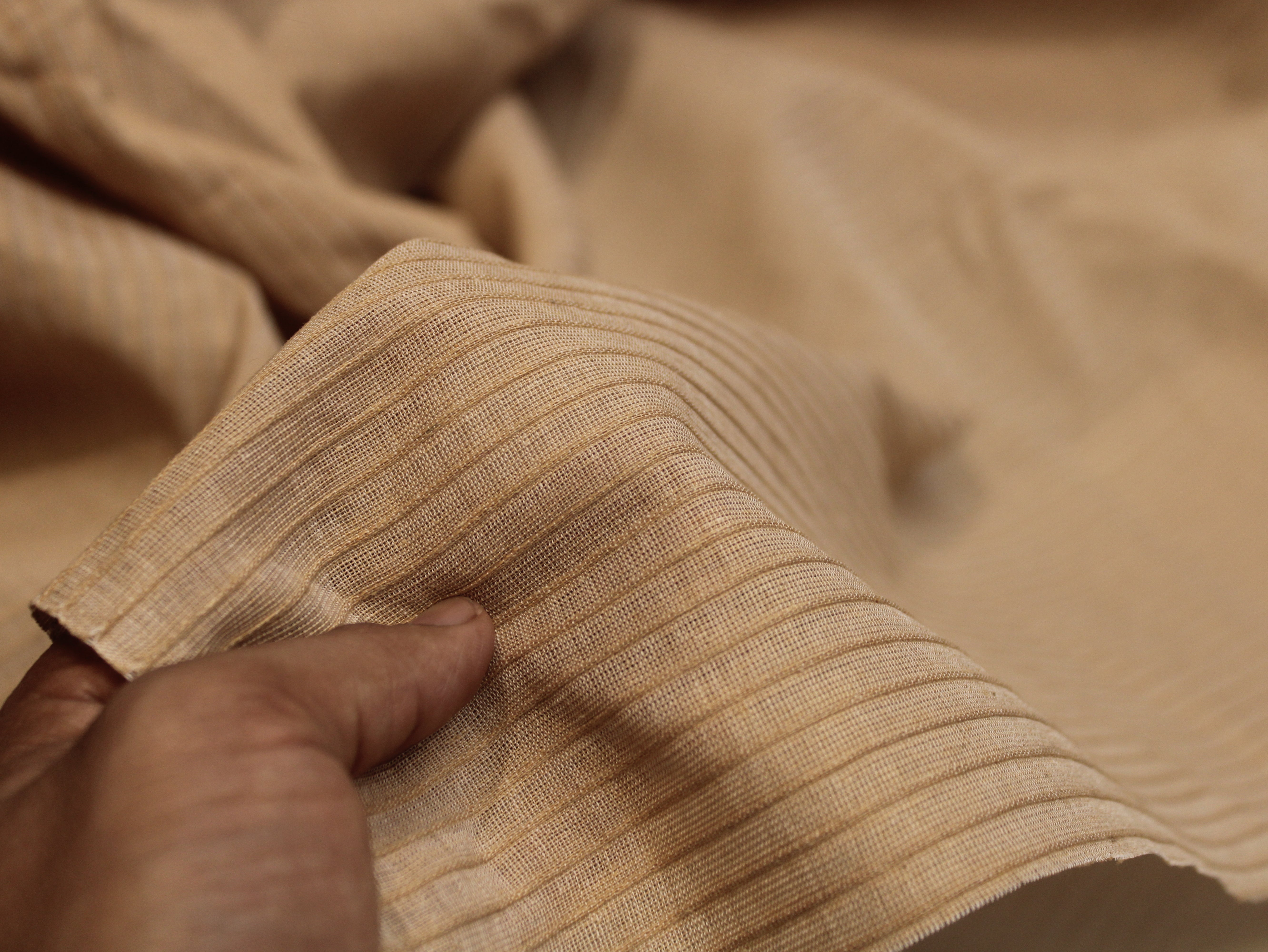 Pure Cotton Handloom Pintuck Pattern Fabric - 46 Inches