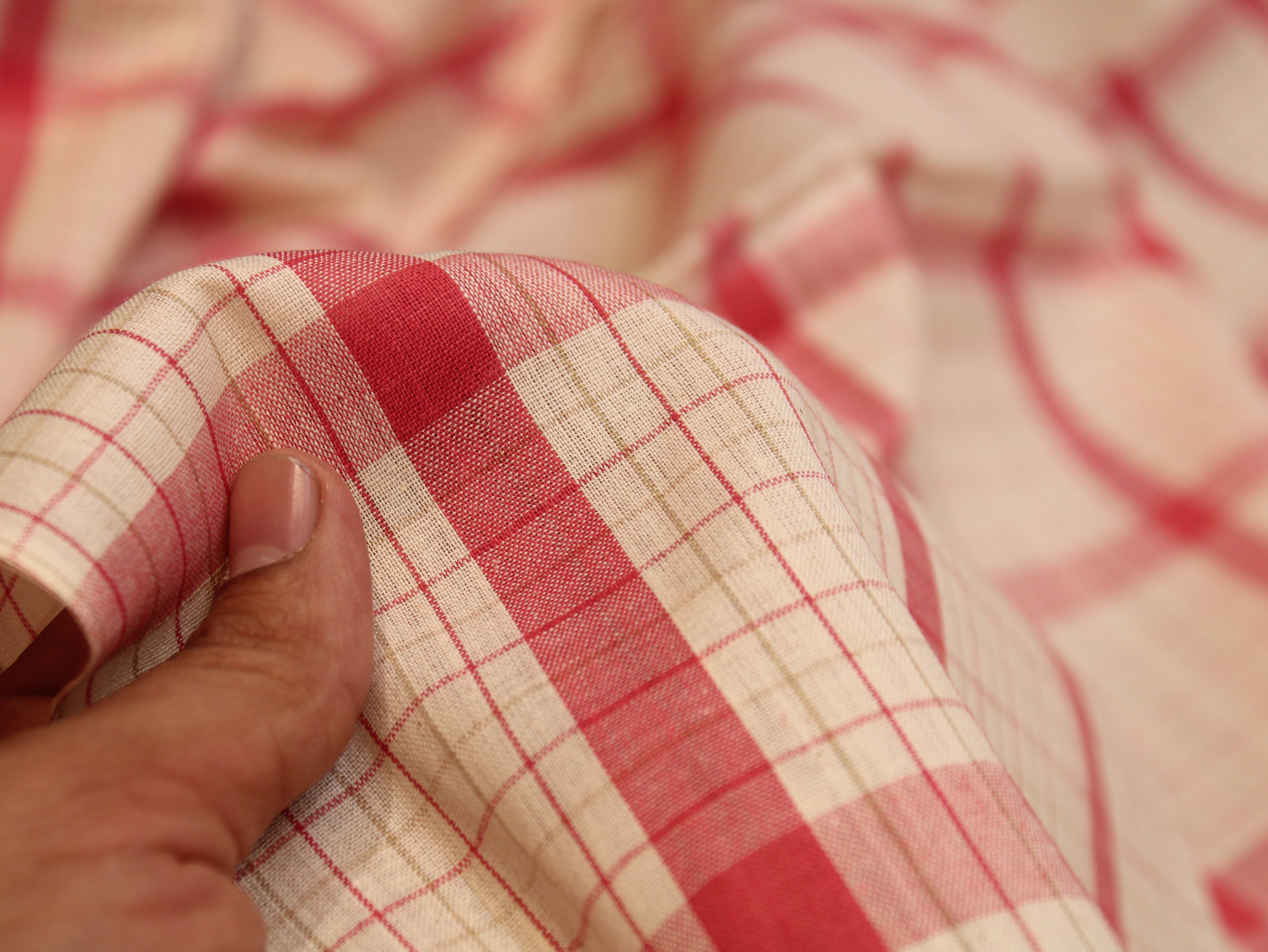 Pure Cotton Handloom Checked Fabric - 44 Inches - Peach Checked