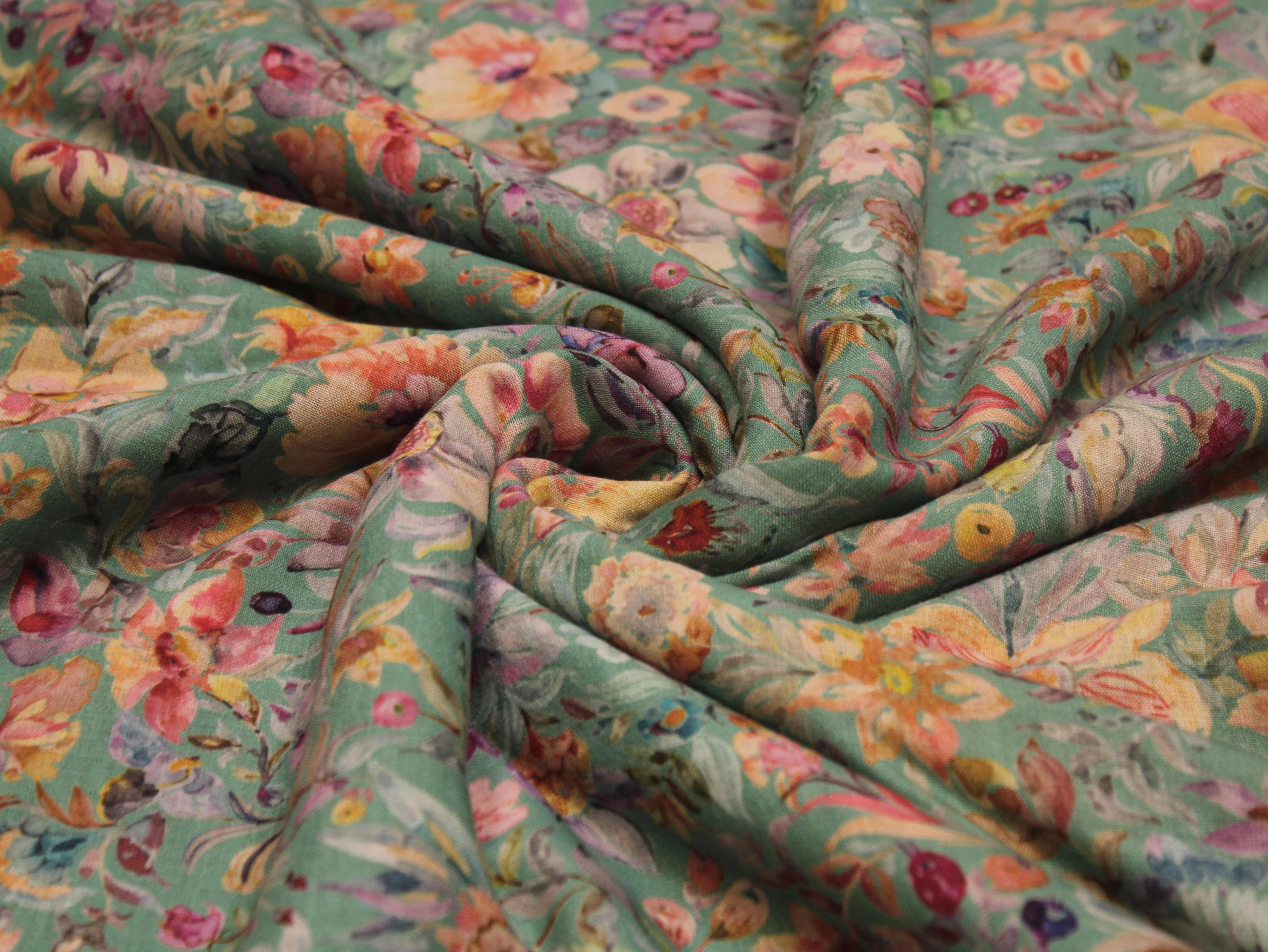 Digital Printed Linen Texture Slub Cotton Fabric 44 Inches