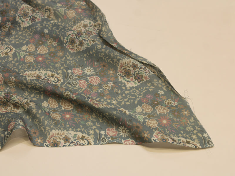 Digital Printed Linen Texture Slub Cotton Fabric 44 Inches