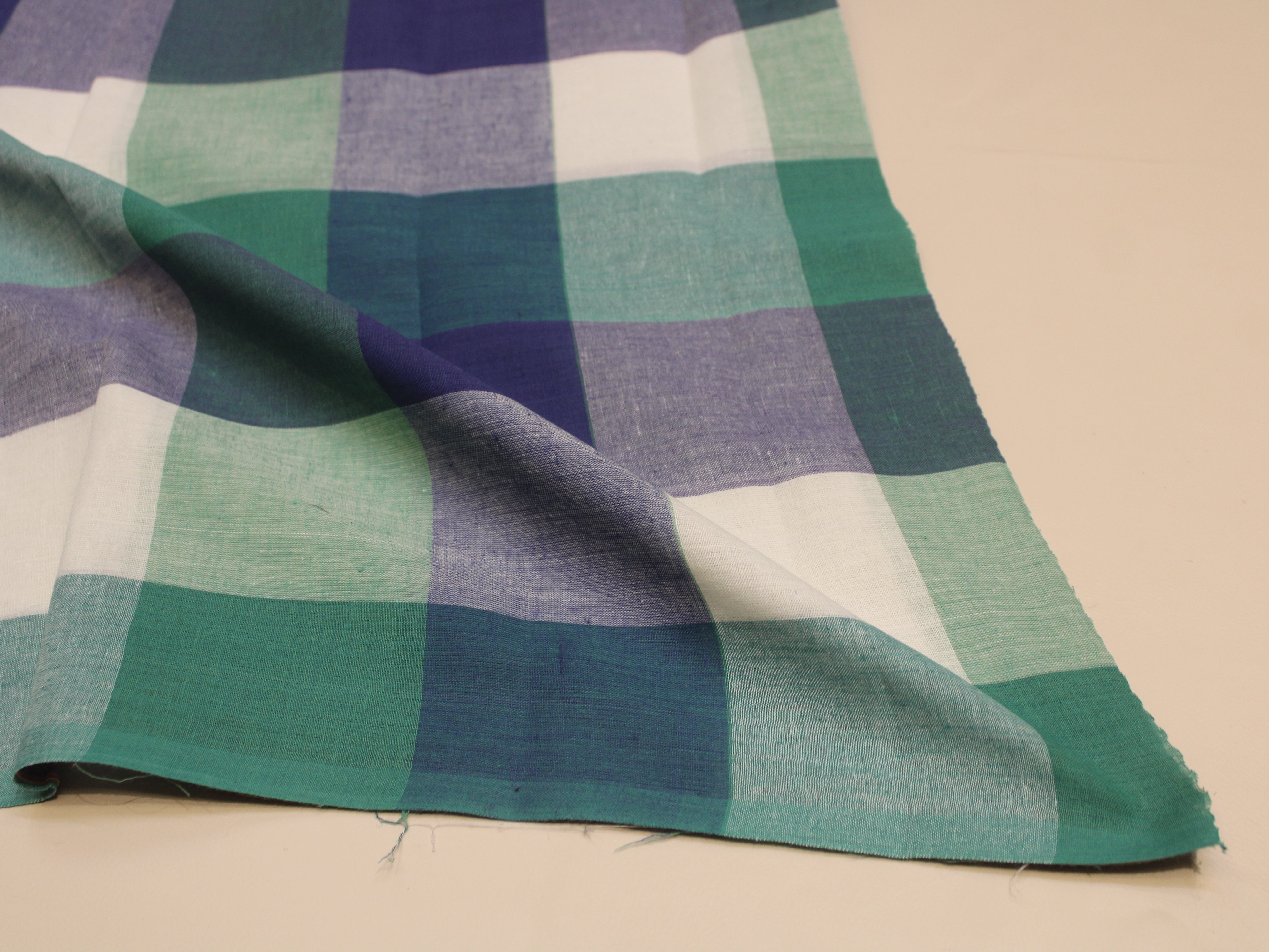 Pure Cotton Handloom Big (4X4) Multi Checked Fabric 44 Inch | Mfoks