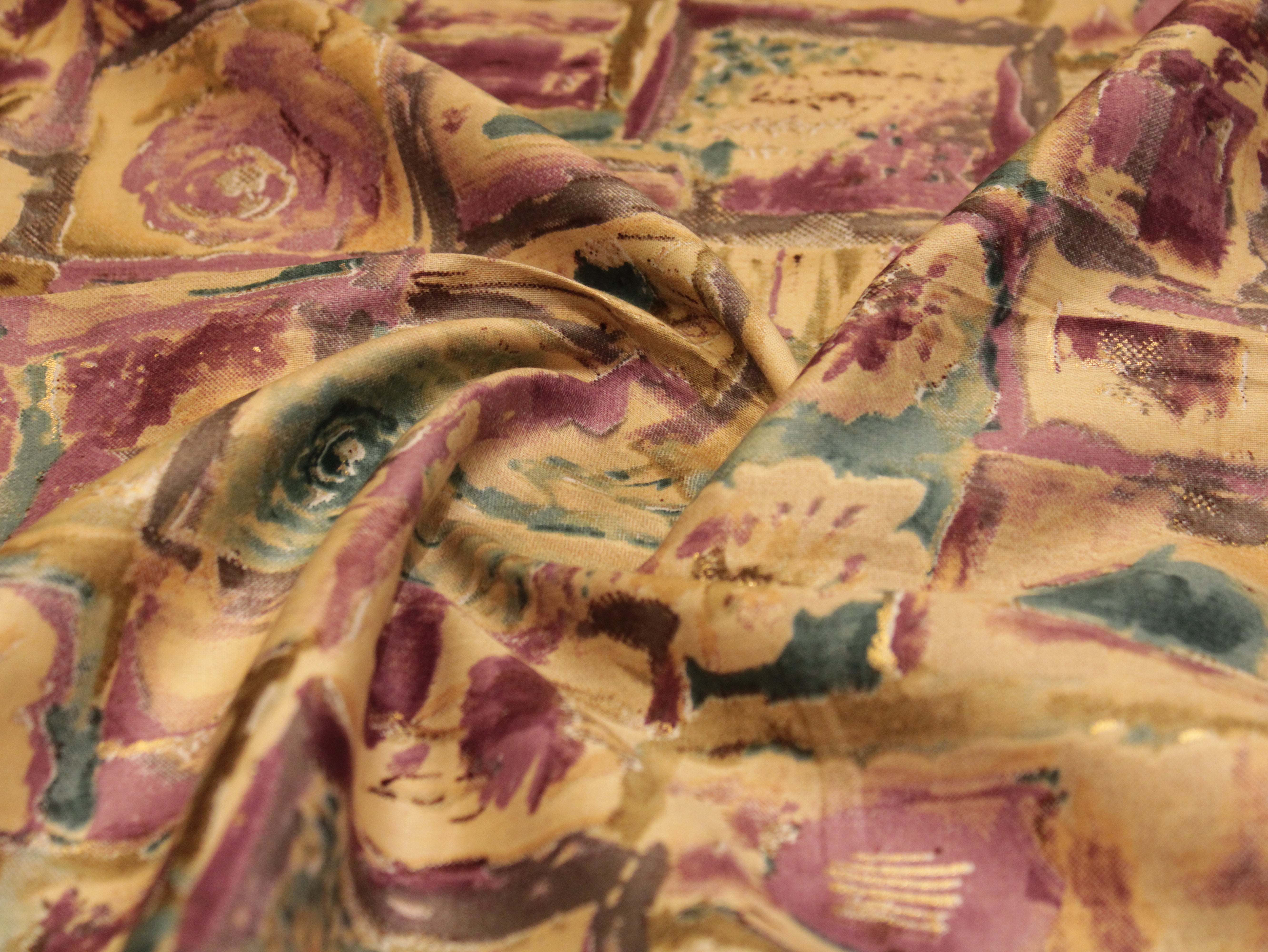 Digital Print Giza Cotton fabric - Multicolour