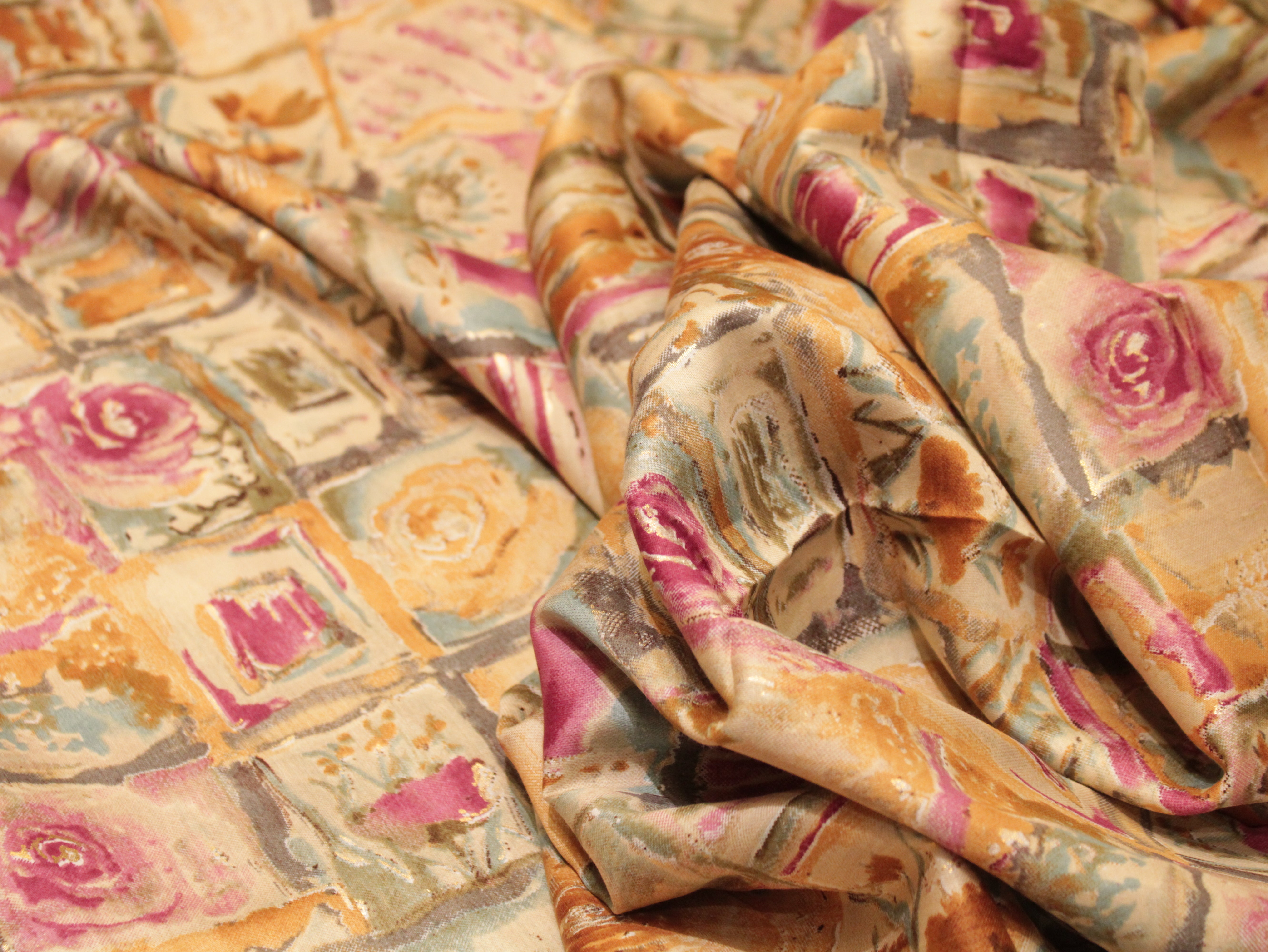 Digital Print Giza Cotton fabric - Multicolour