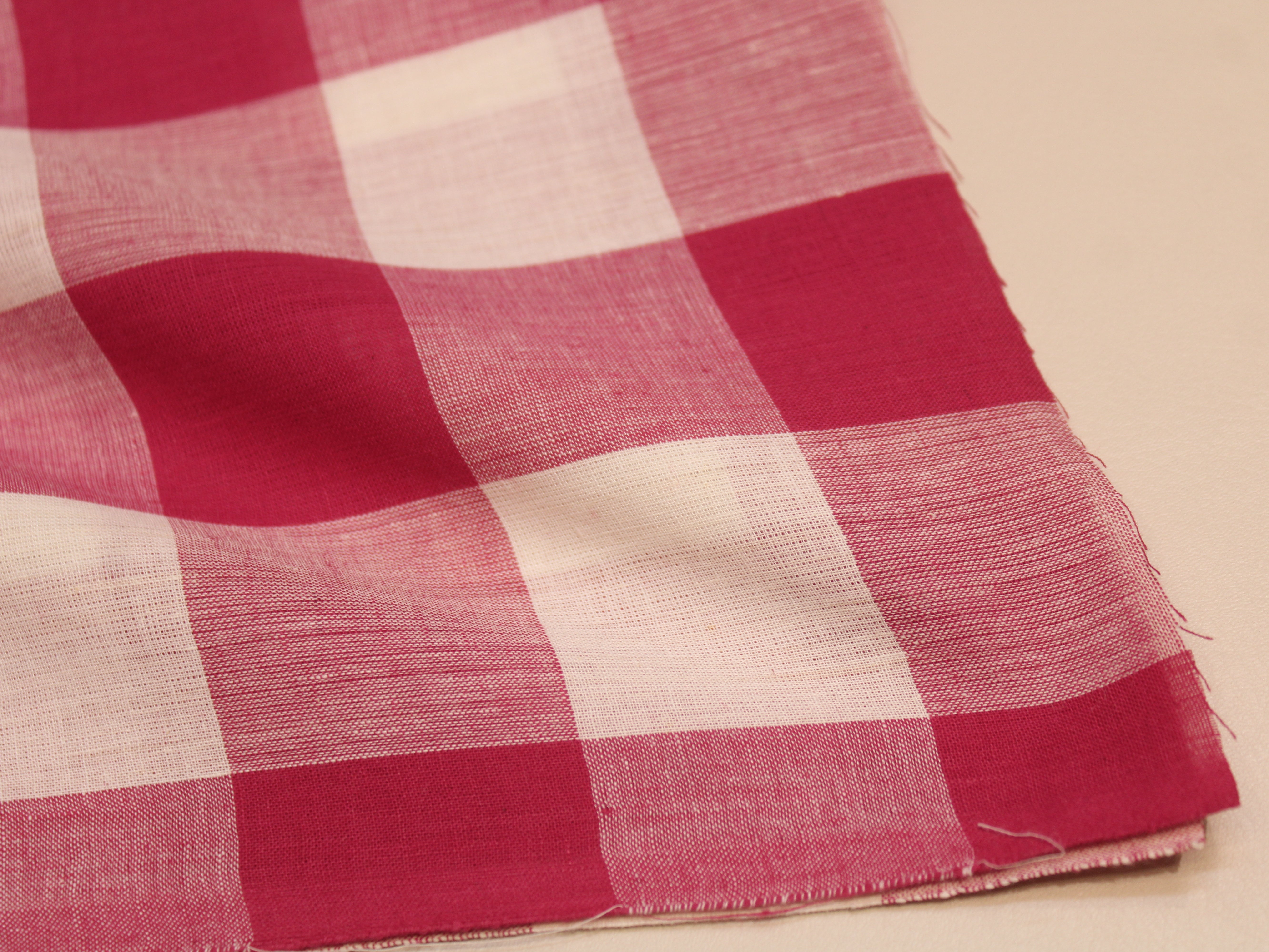 Pure Cotton Handloom Gingham Check Fabric 44 Inch | Box Check Handwoven Fabric - Red & White