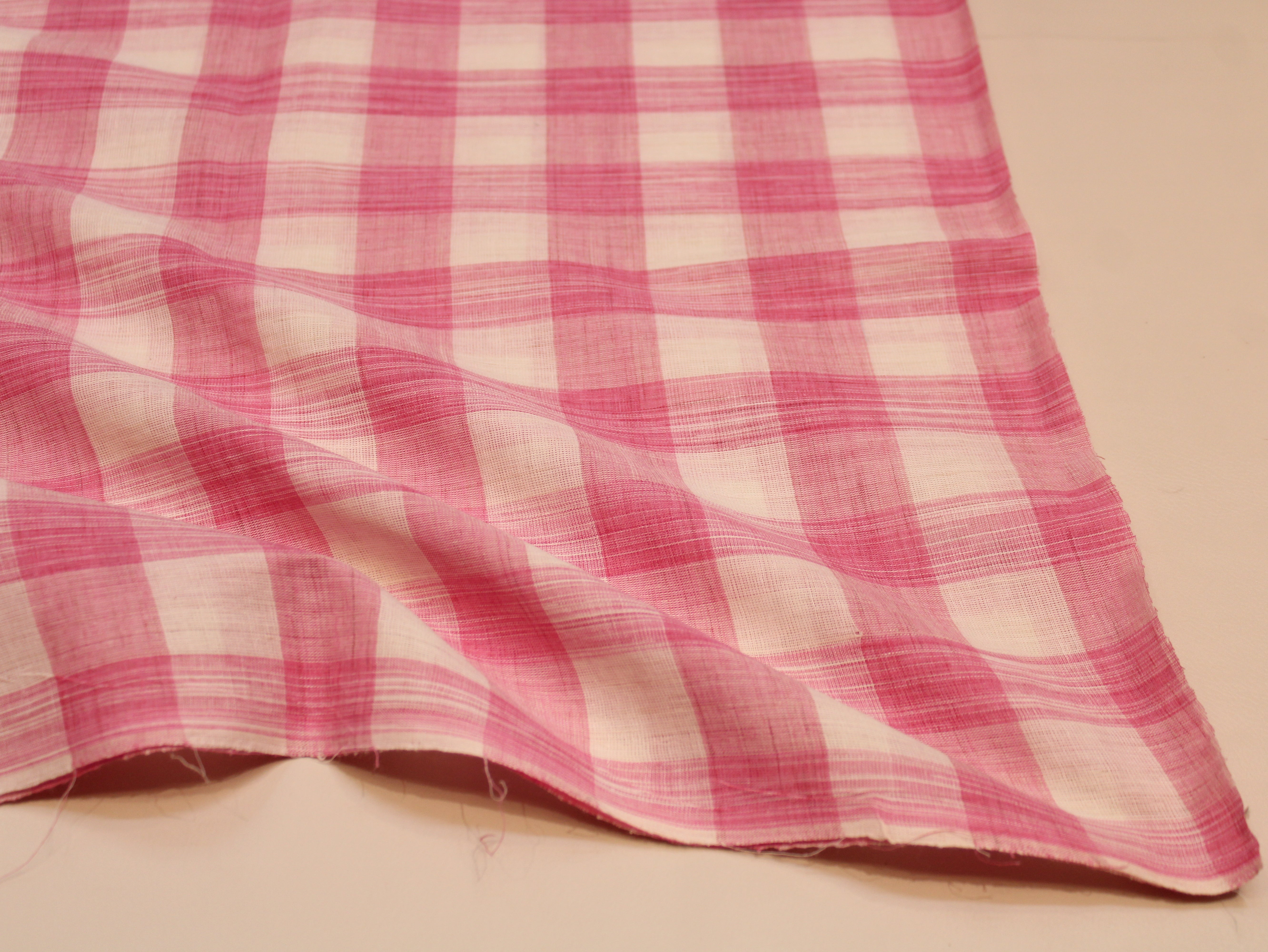 Pure Cotton Handloom Gingham Check Fabric 44 Inch | Box Check Handwoven Fabric -  Pink & White