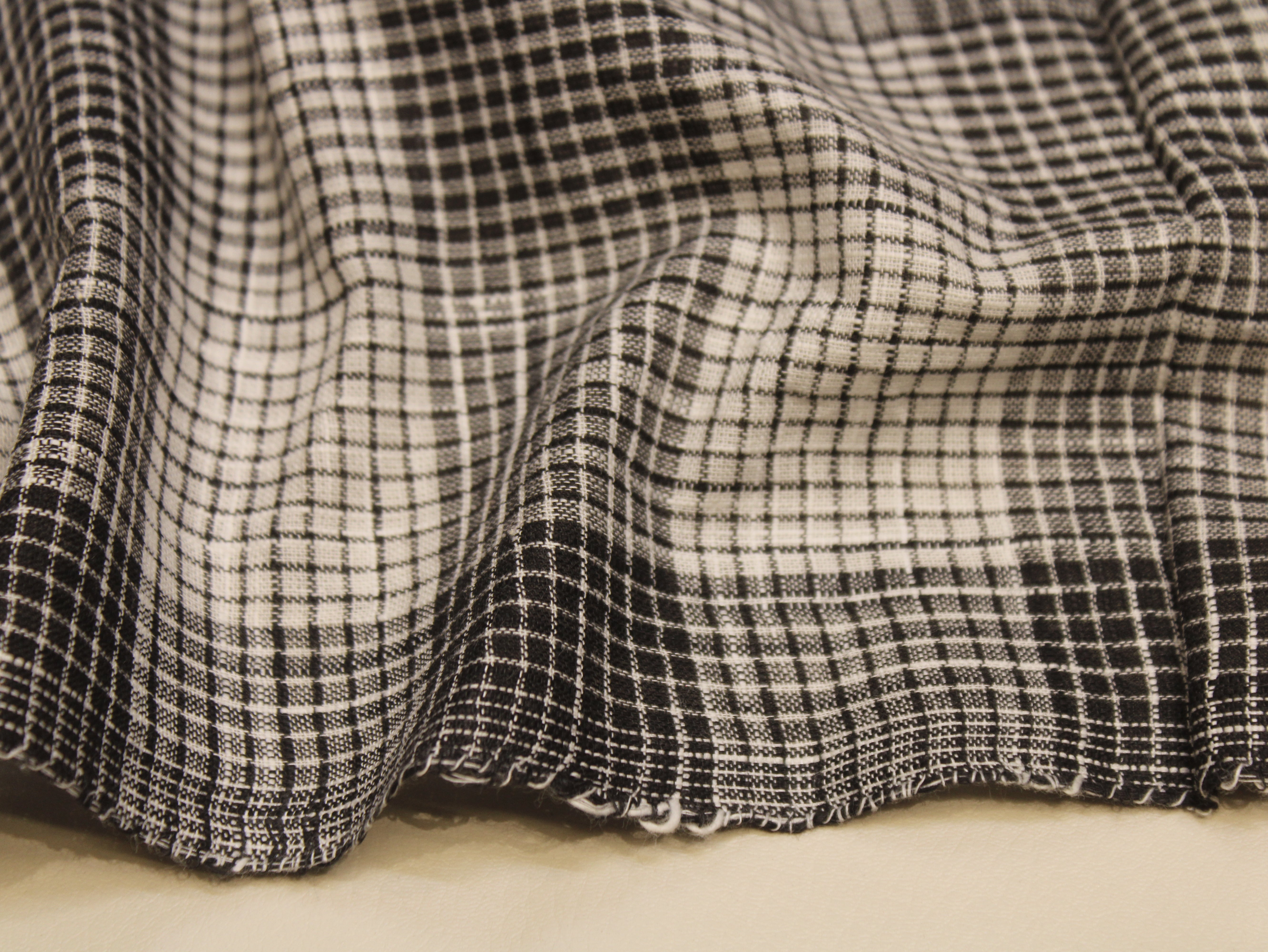 Pure Cotton Handloom Non-Washed Yarn Dyed Check Fabric 44 Inch | Black & Grey Gingham