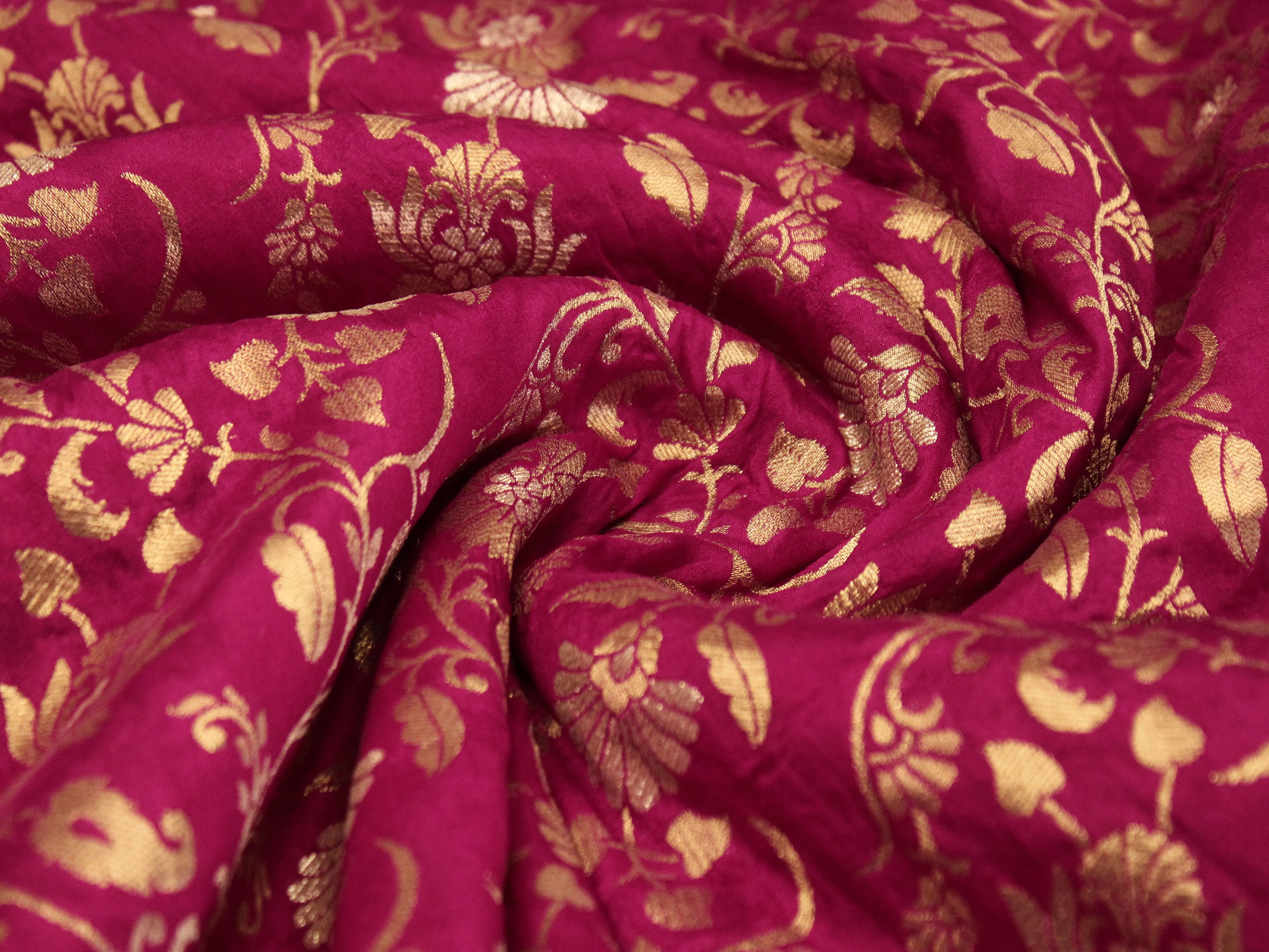 Banarasi Floral Brocade Fabric - Silk Rani