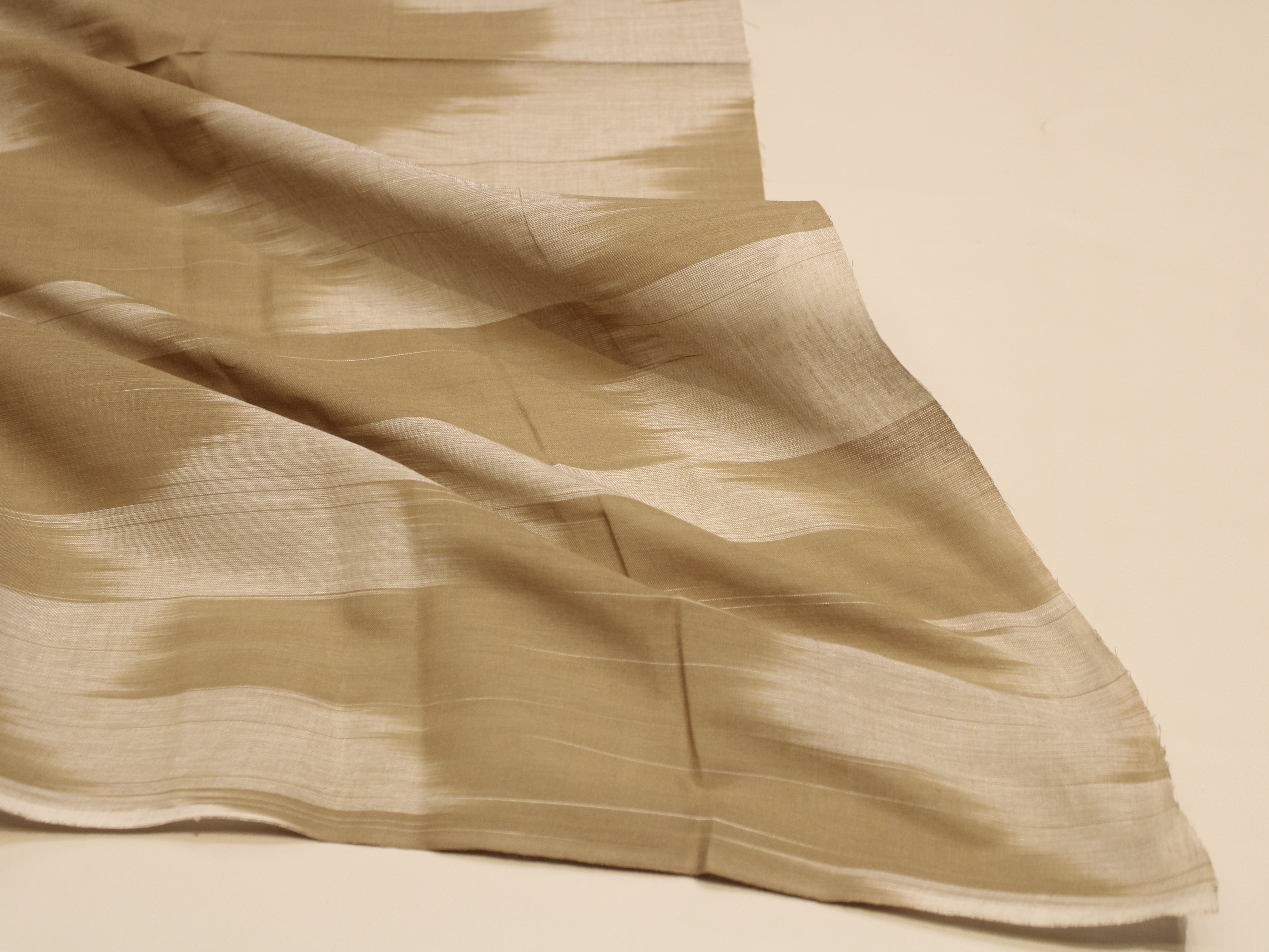 Tissu tissé main en pur coton à motif chevrons - Moutarde
