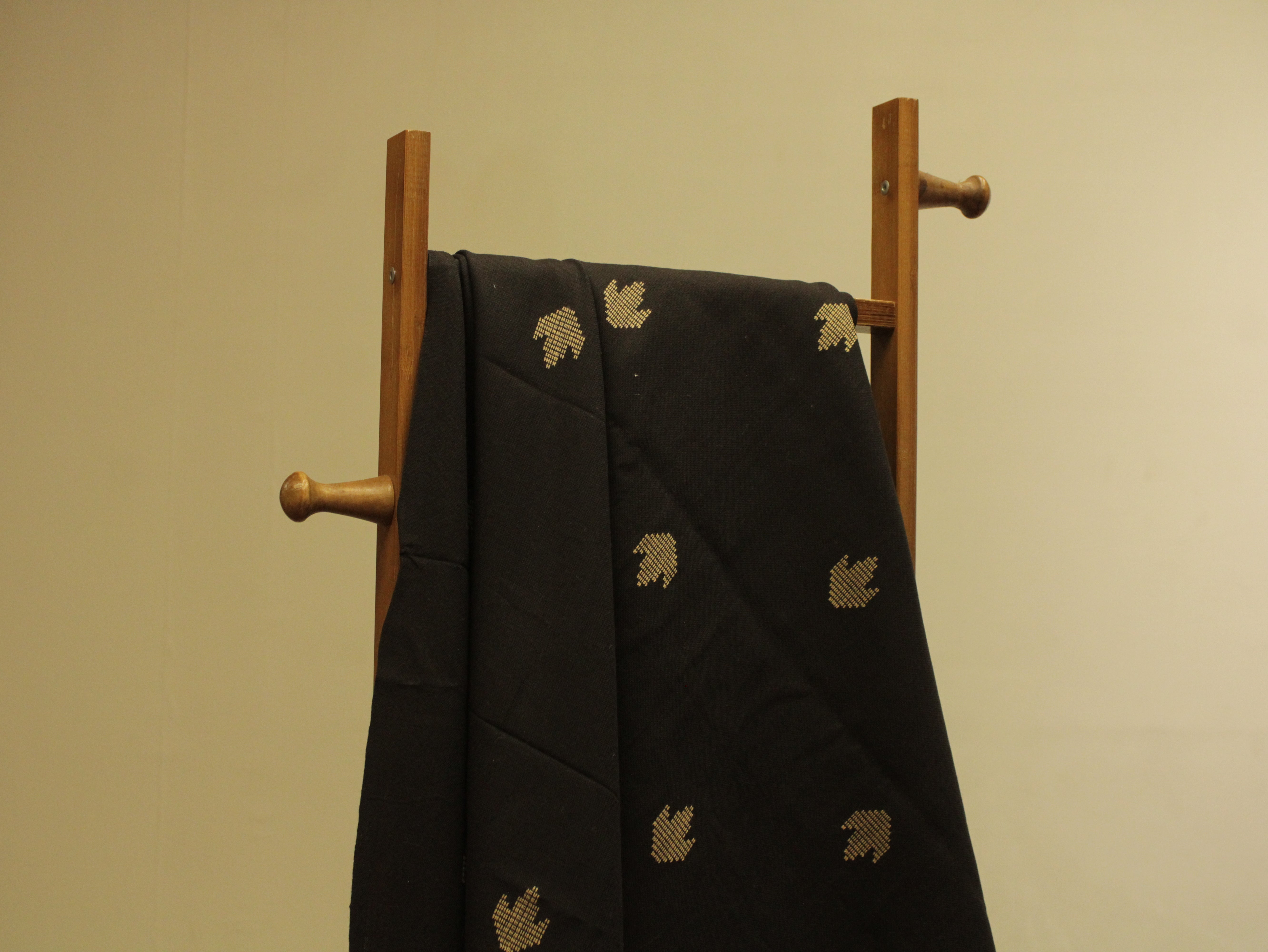 Natural Cotton Woven Fabric - Black