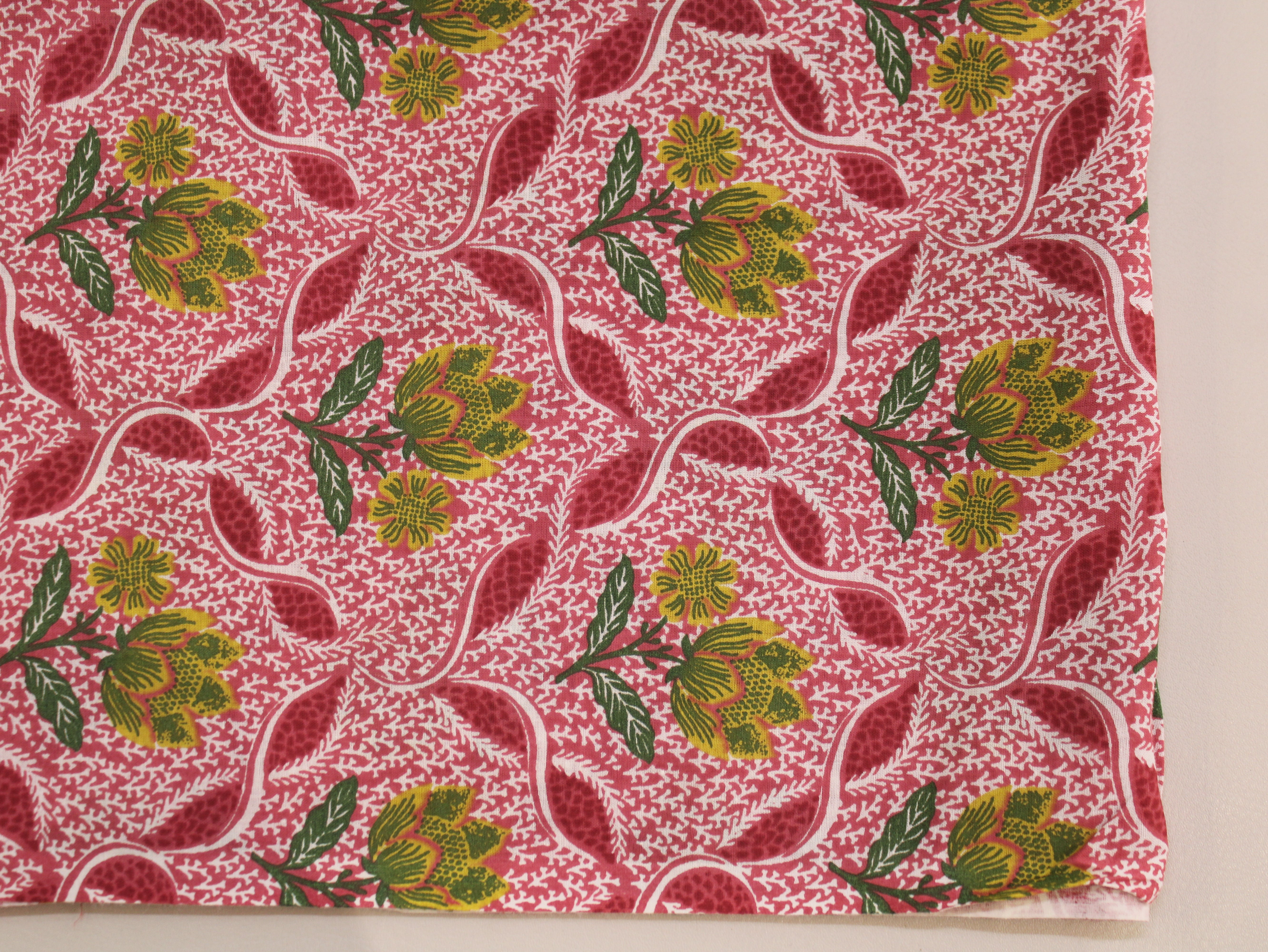 Tissu Imprimé Premium Pur Coton Laize 112 cm
