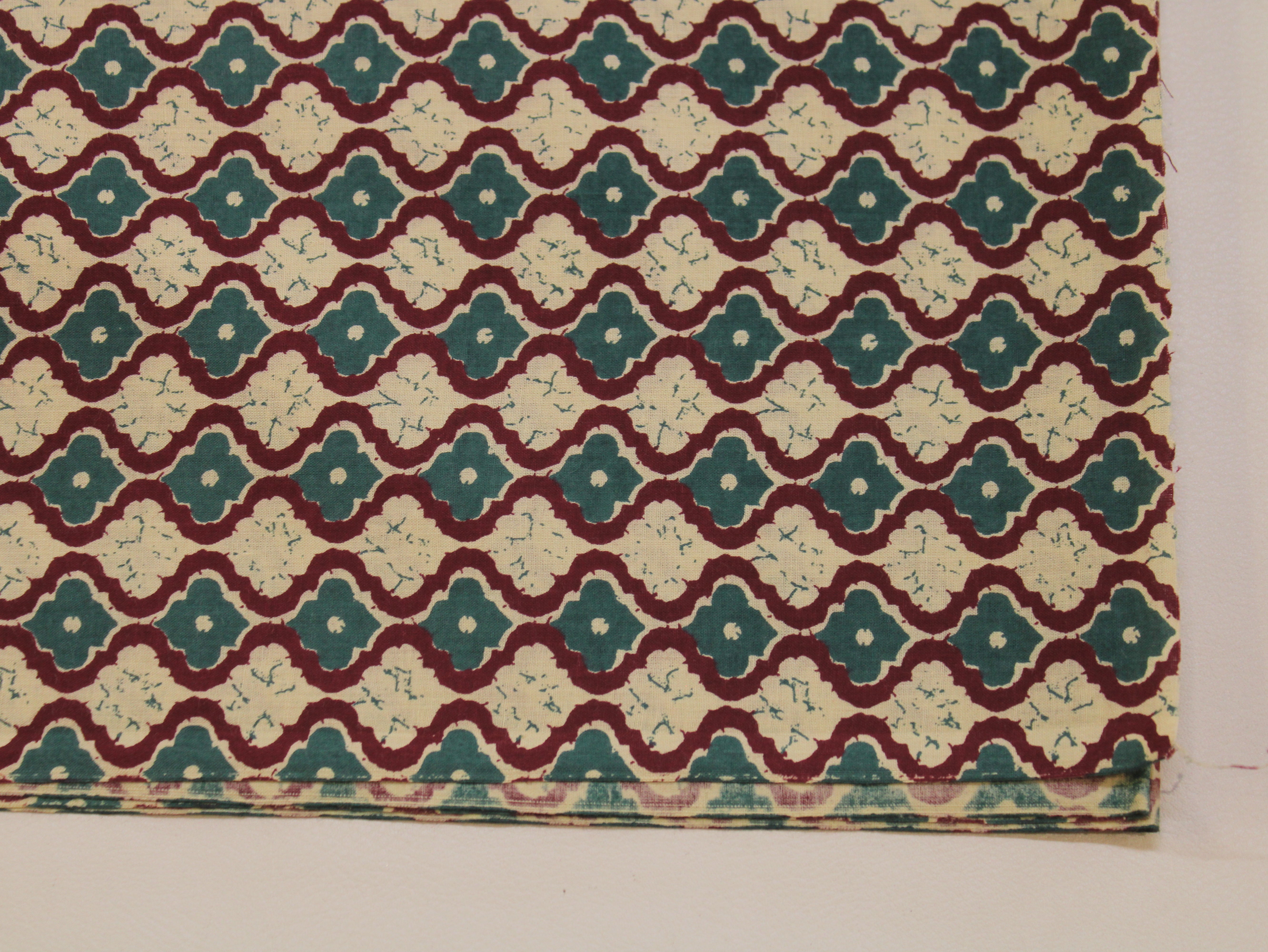 Tissu Imprimé Premium Pur Coton Laize 112 cm