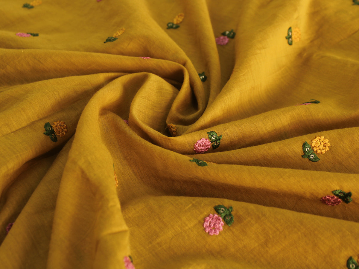 Tissu Mal Chanderi avec broderie bouquet floral — Mauve