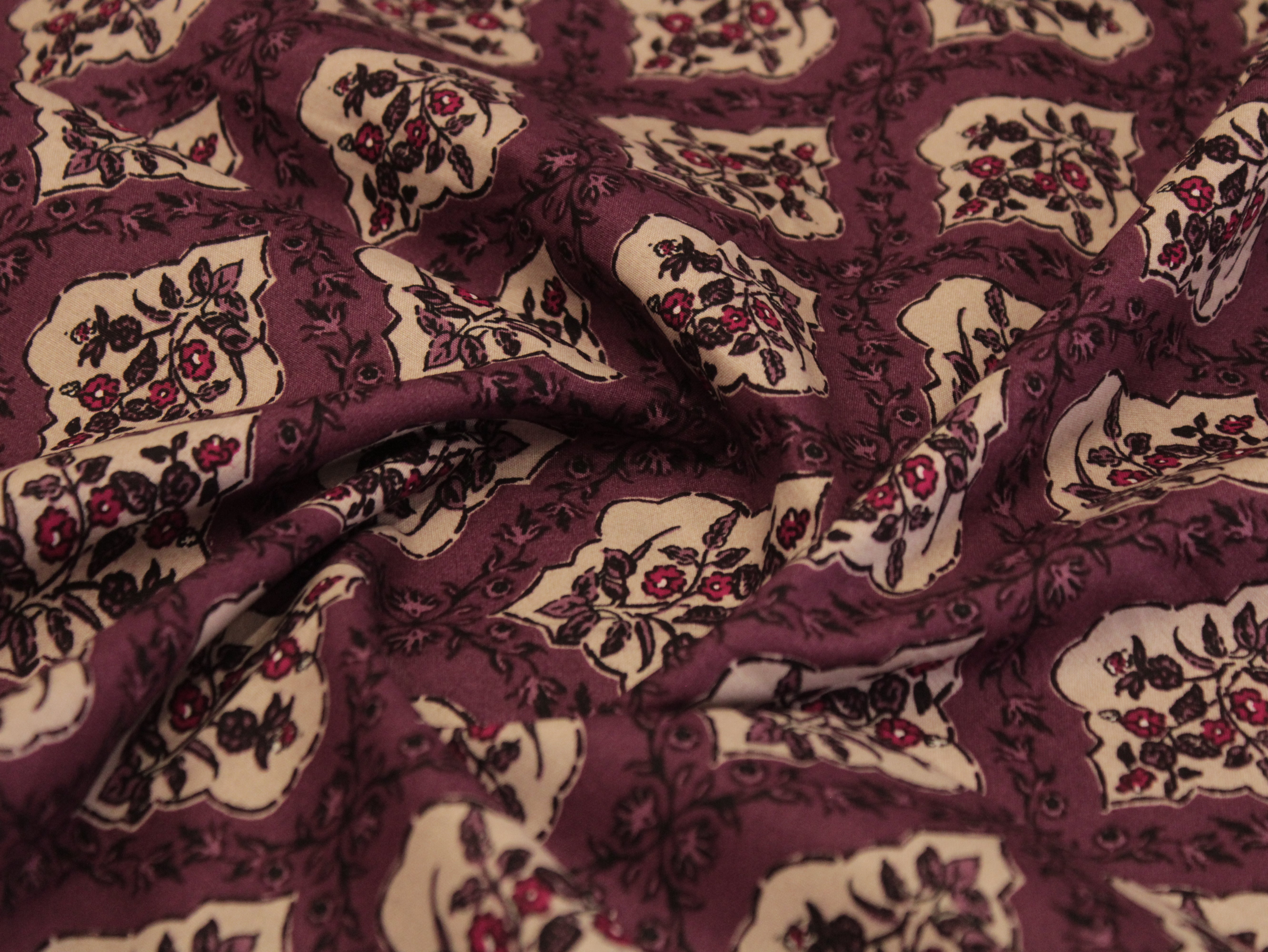 Premium cotton printed fabric
