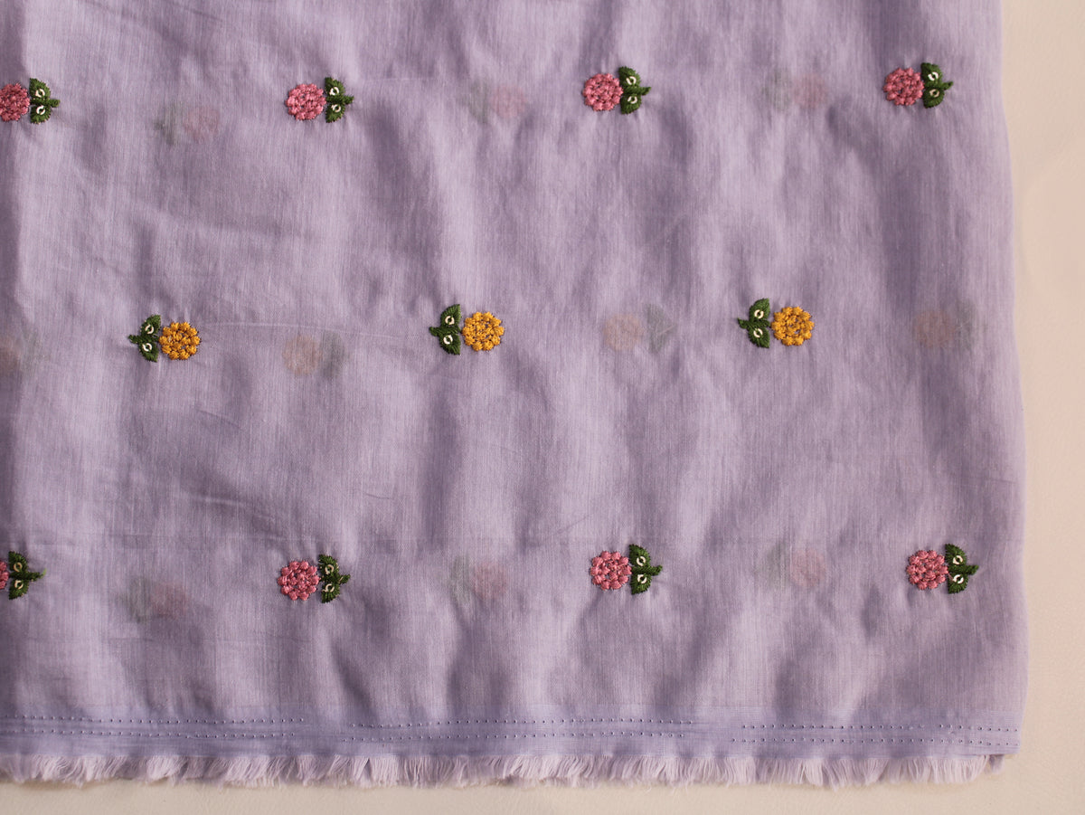 Tissu Mal Chanderi avec broderie bouquet floral — Mauve