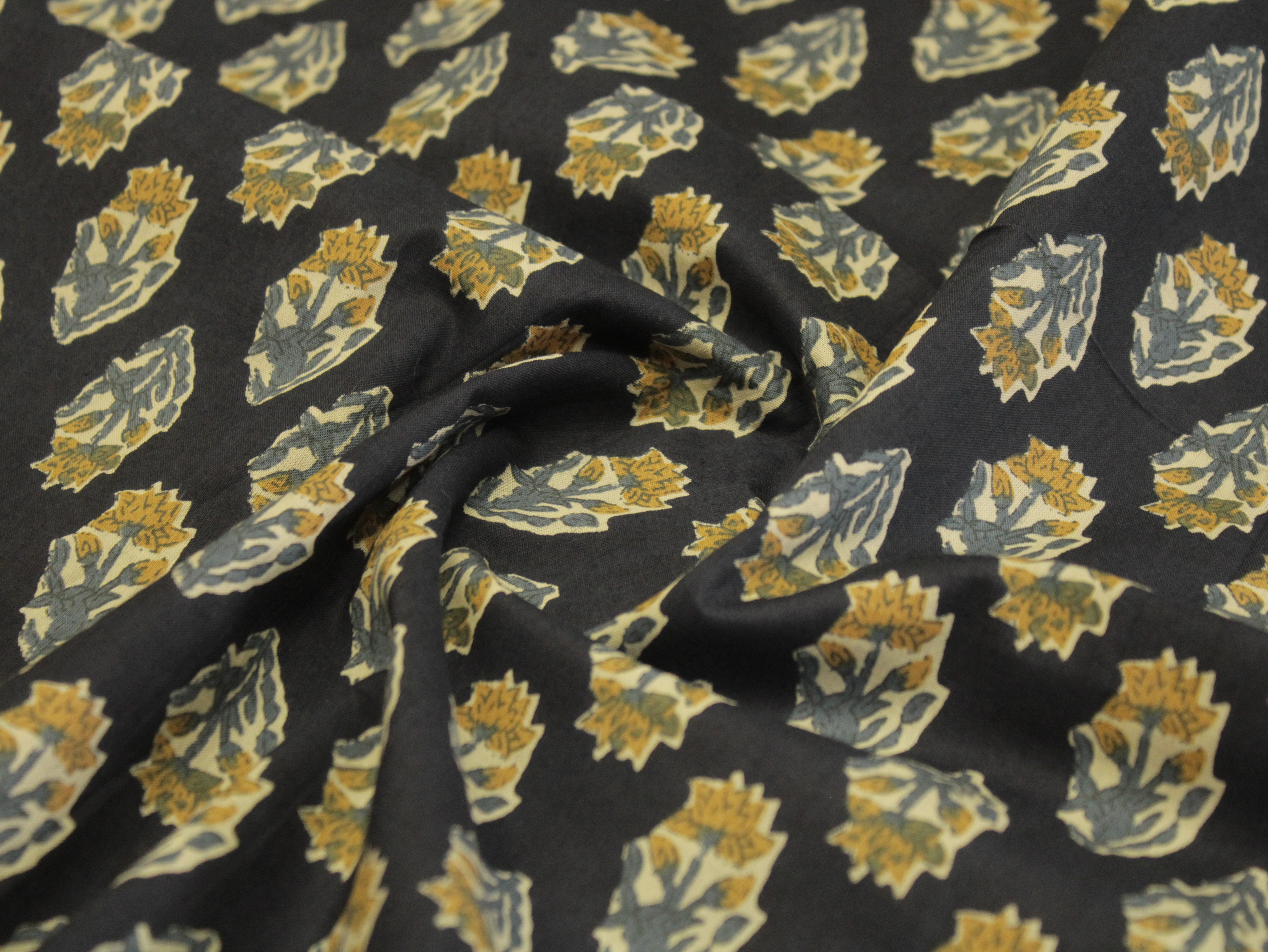 Premium cotton printed fabric