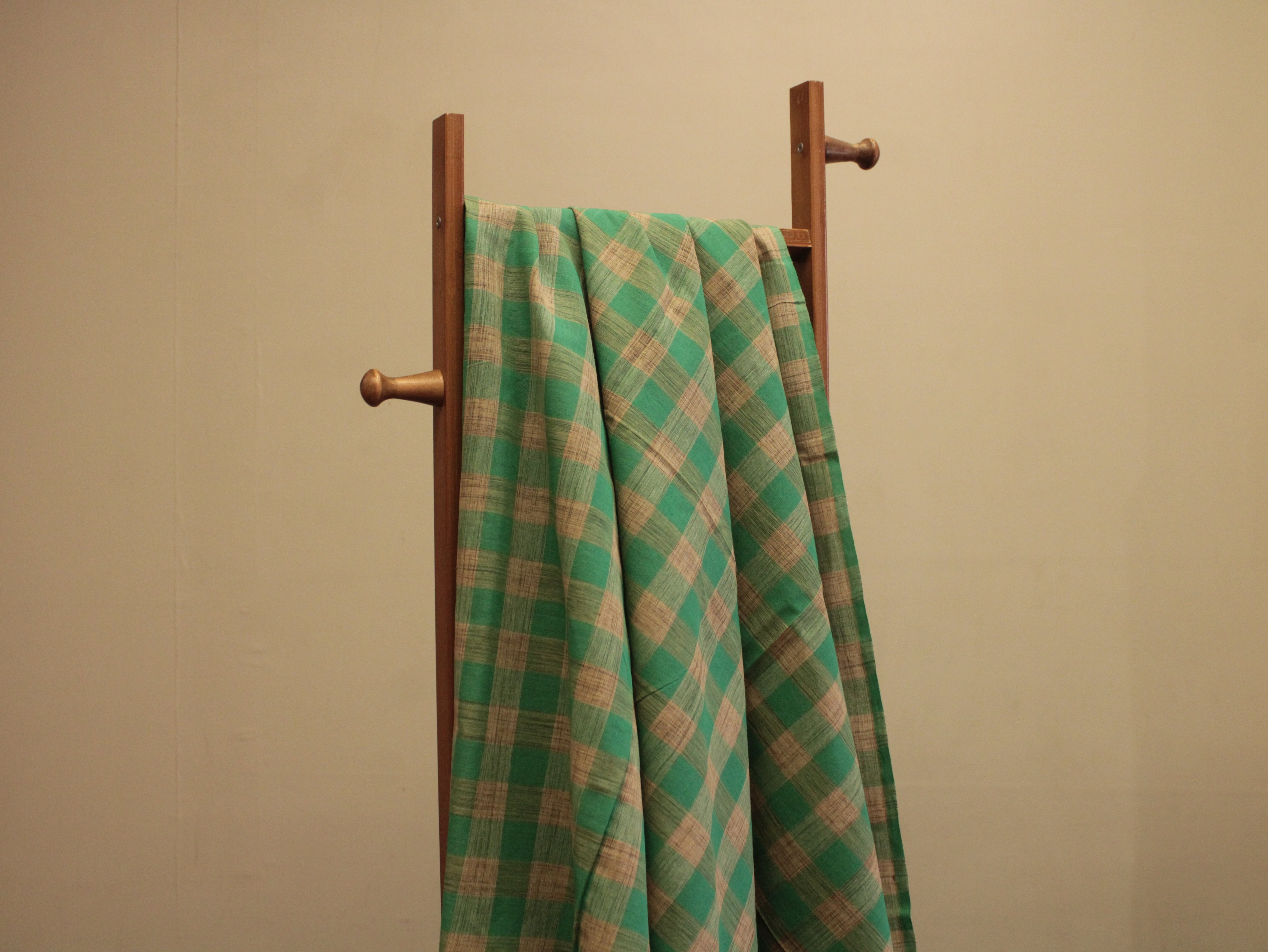 Checked Handloom Pure Cotton Woven Fabric