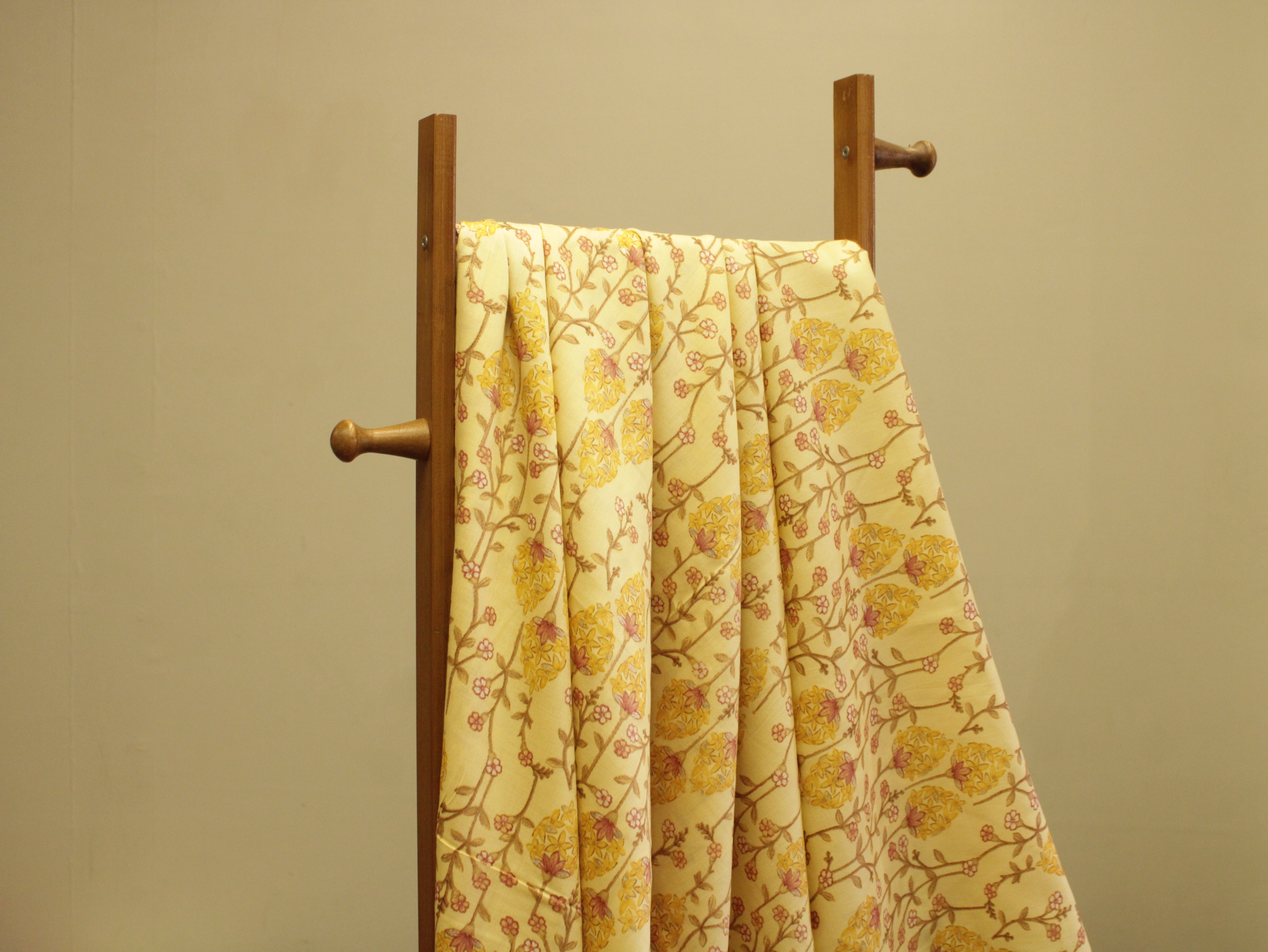 Premium Giza Pure Cotton Print Fabric