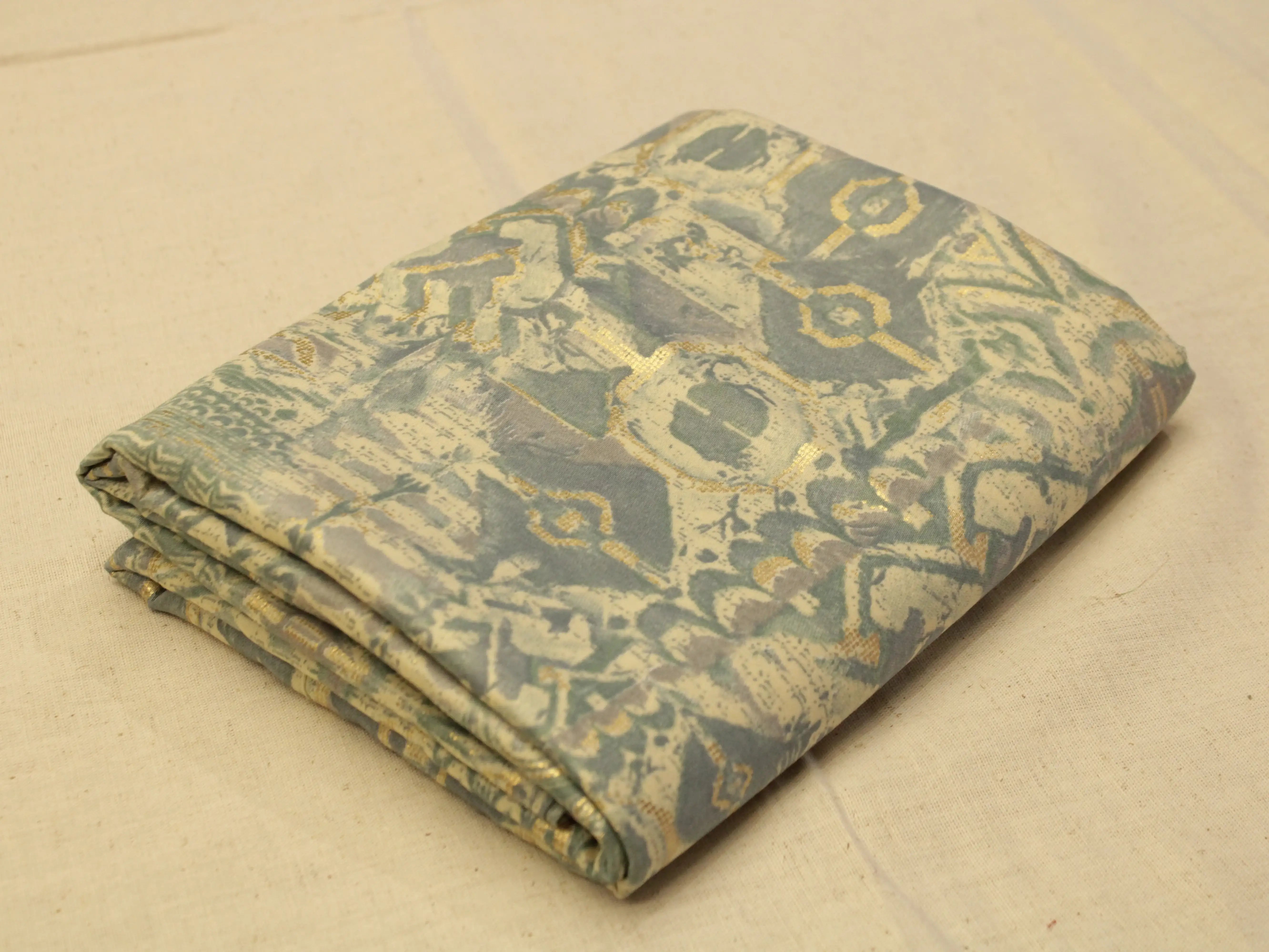 Premium Giza Pure Cotton Print Fabric