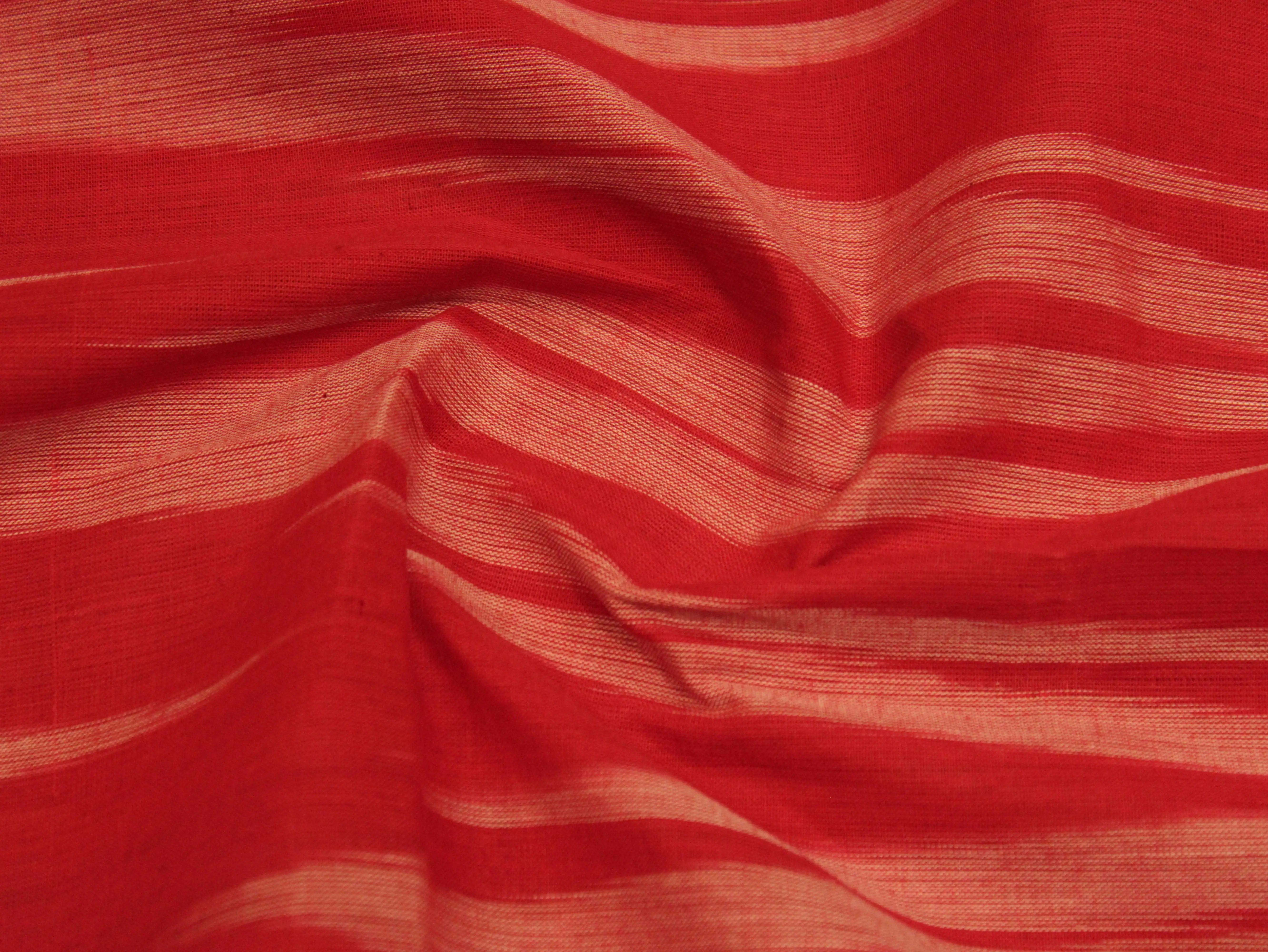 Mfoks : Handloom Pure Cotton Woven Fabric - Red