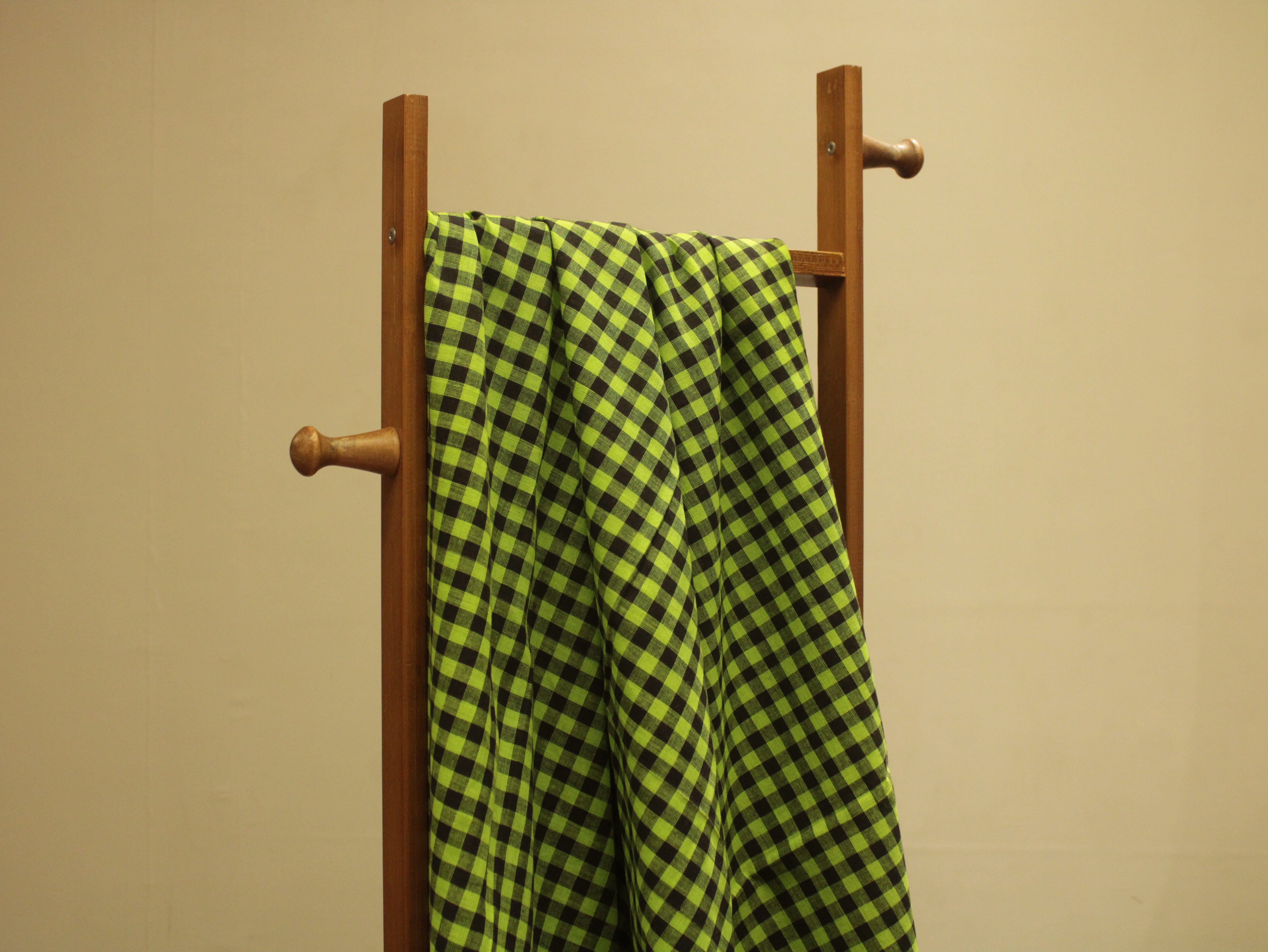Checked Handloom Pure Cotton Woven Fabric