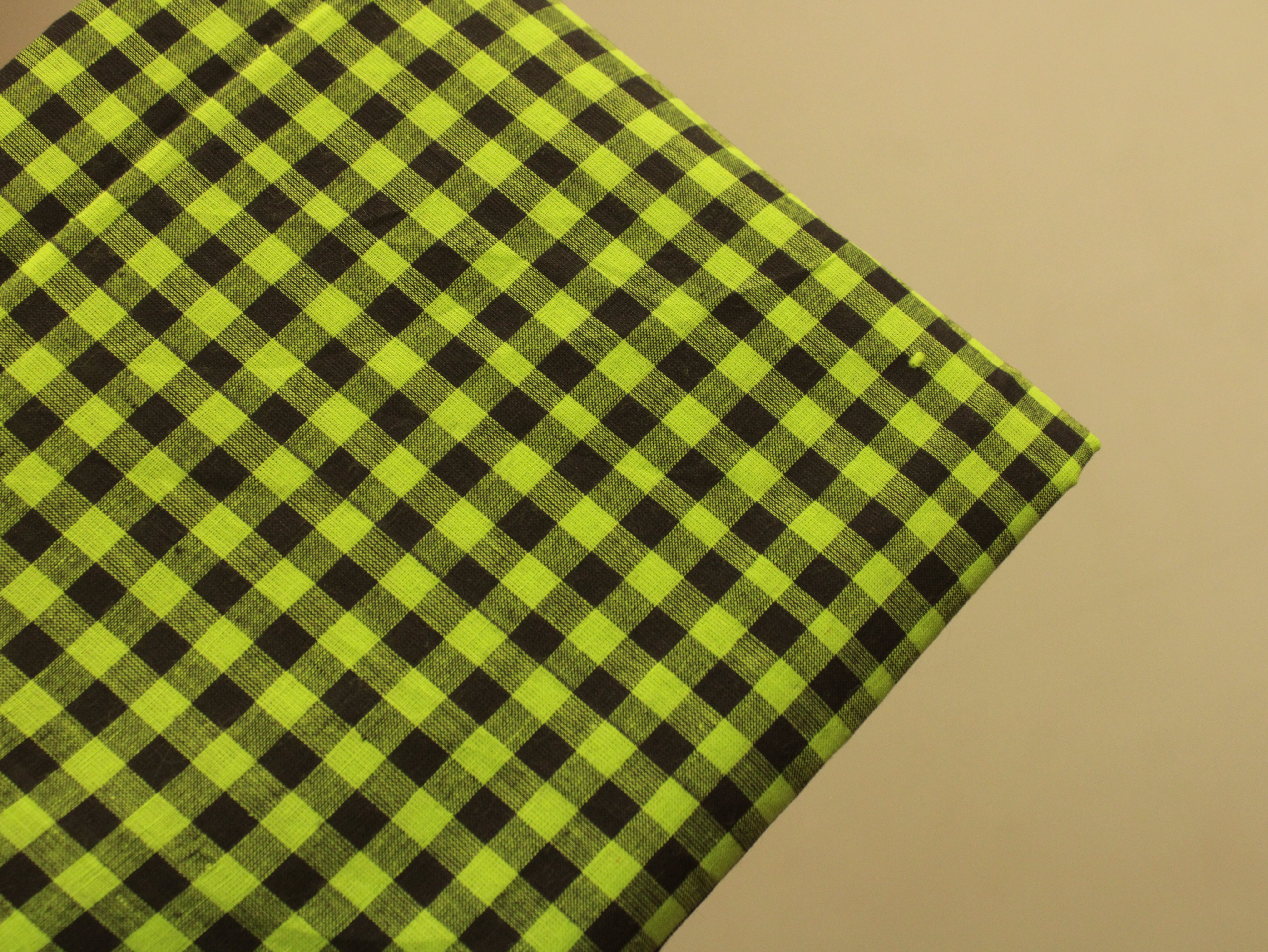 Checked Handloom Pure Cotton Woven Fabric