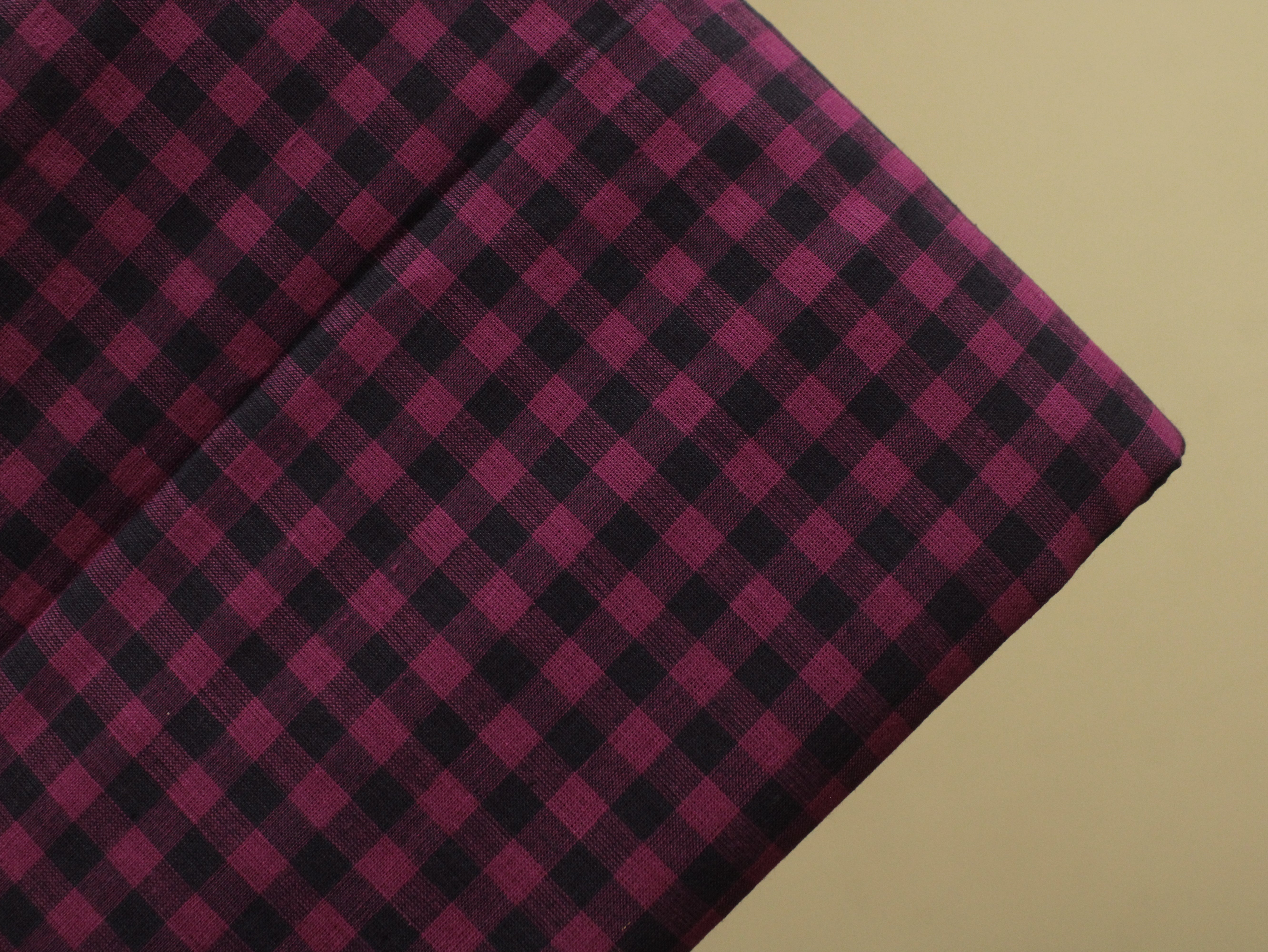 Checked Handloom Pure Cotton Woven Fabric