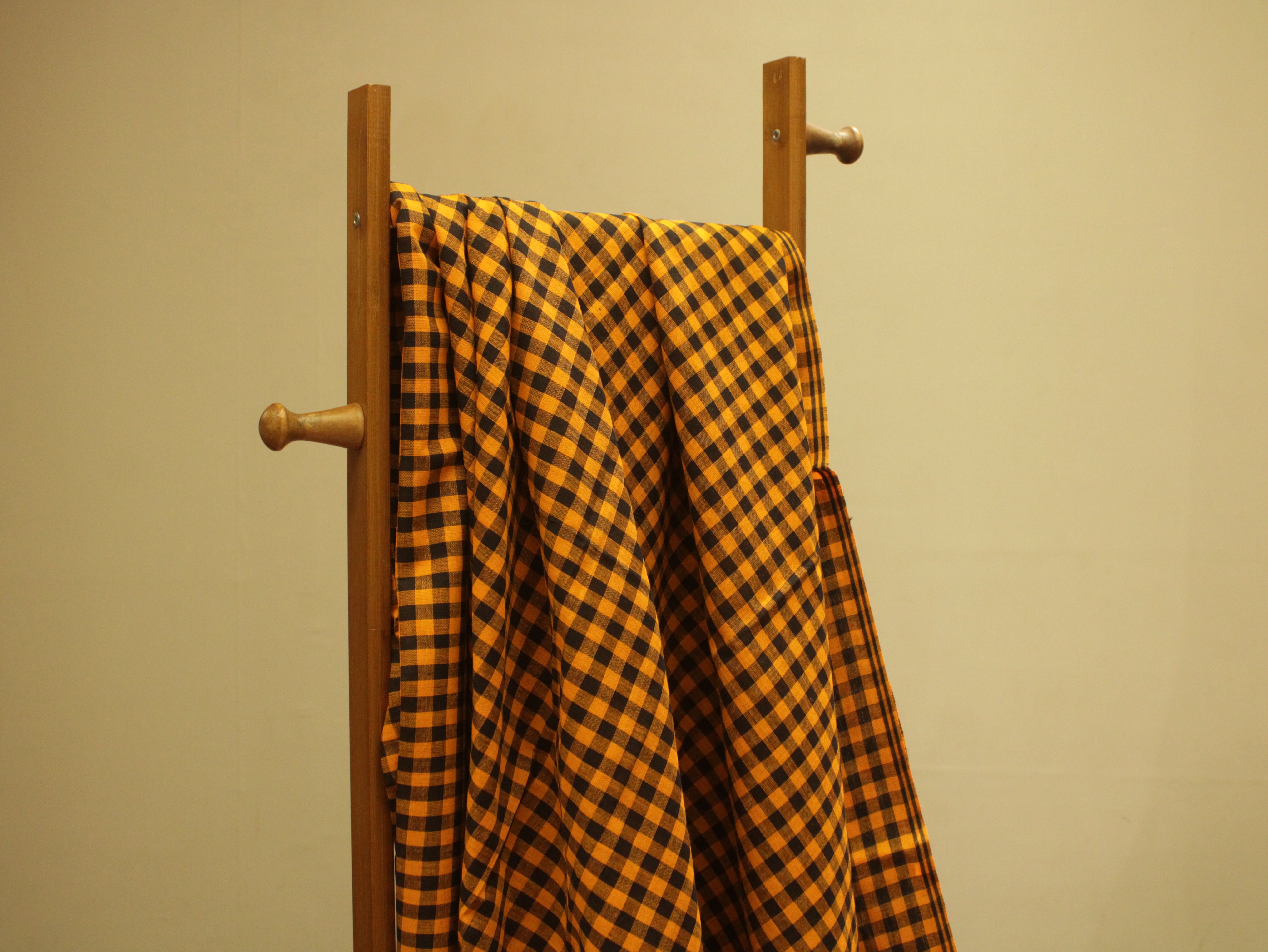 Checked Handloom Pure Cotton Woven Fabric