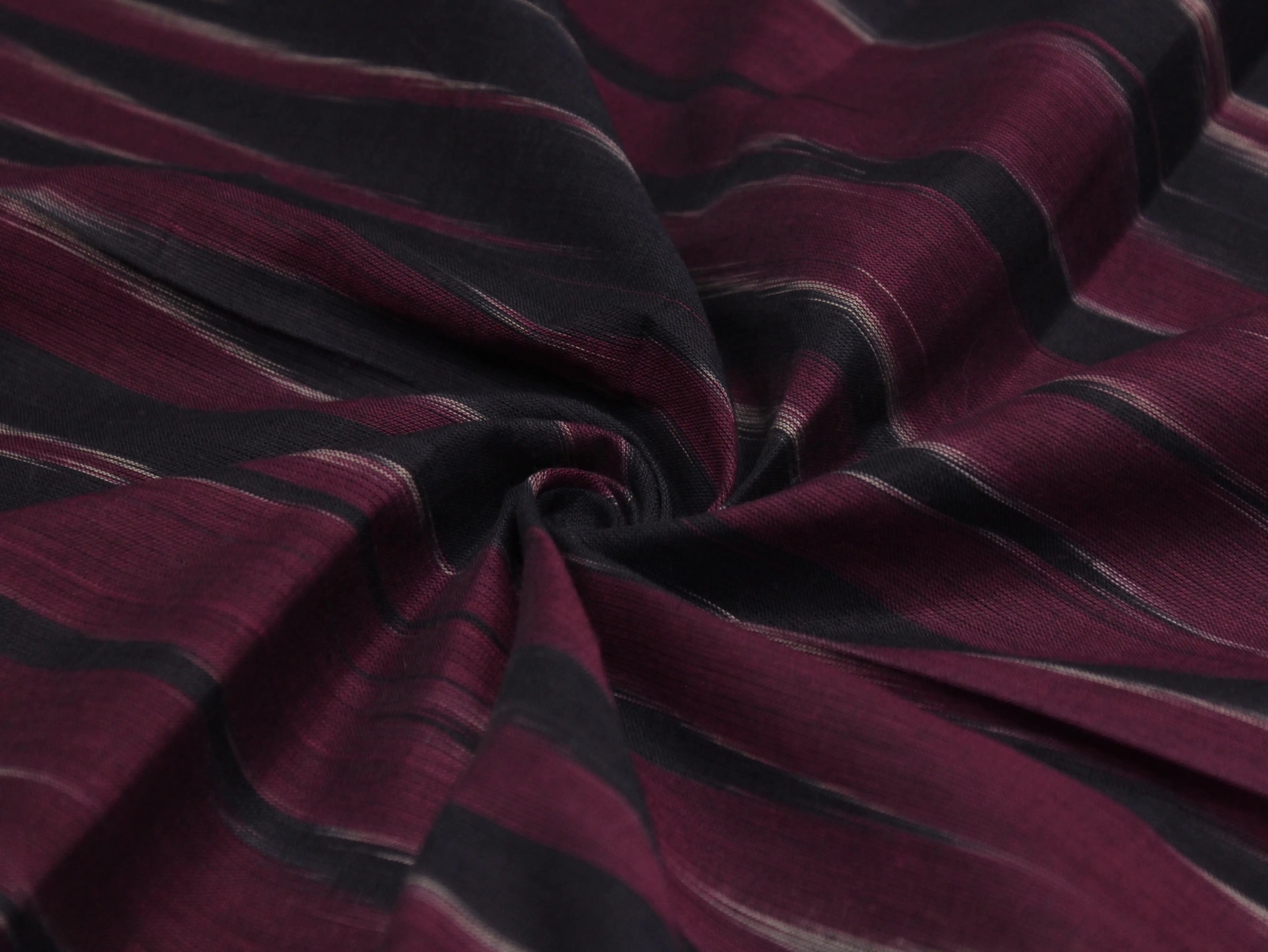 Mfoks : Handloom Pure Cotton Woven Fabric - Wine