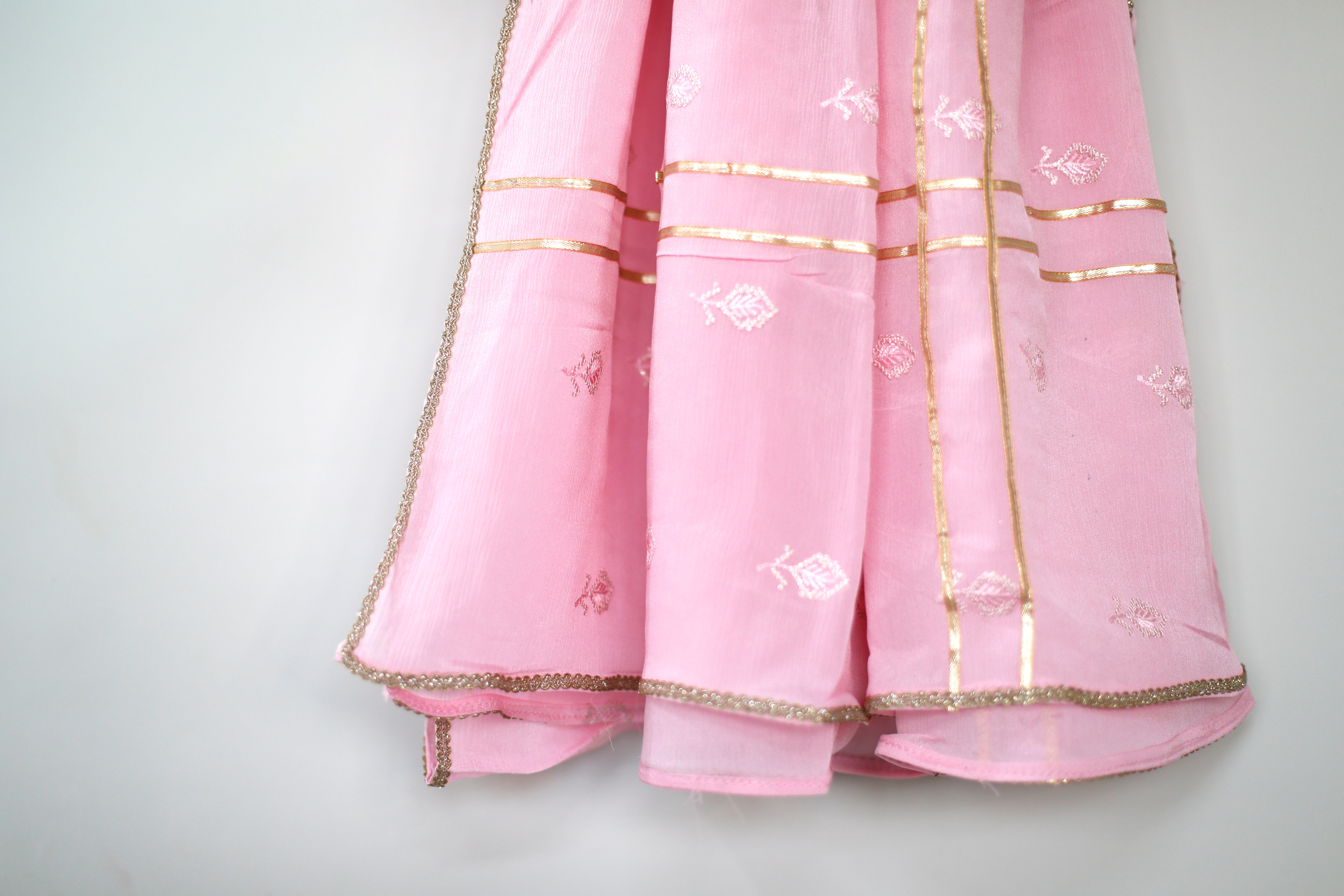 Chinon Minimal Buti Traditional Dupatta - LIght Pink - M'Foks