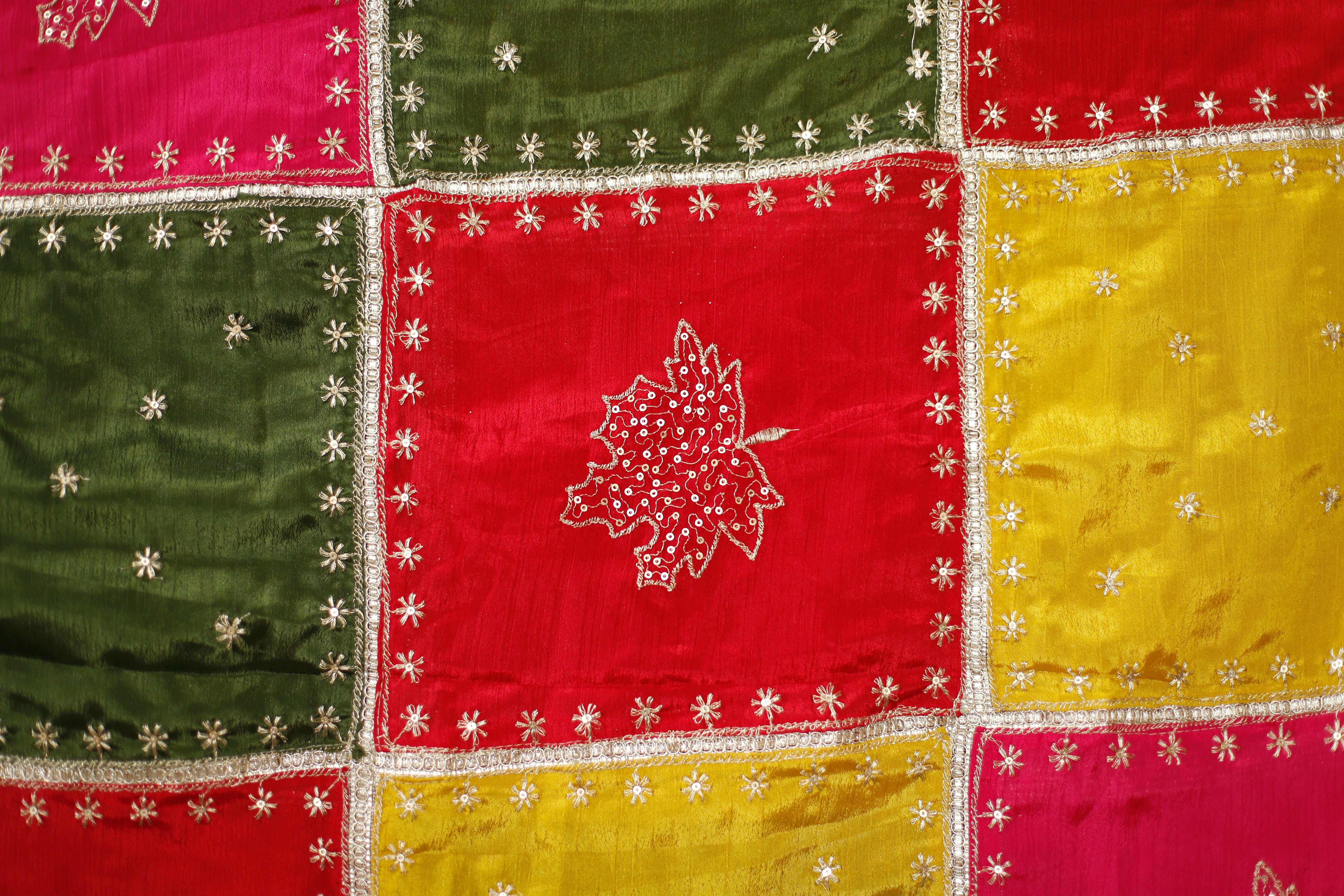 Poly Crepe Vintage Multicolour Dupatta