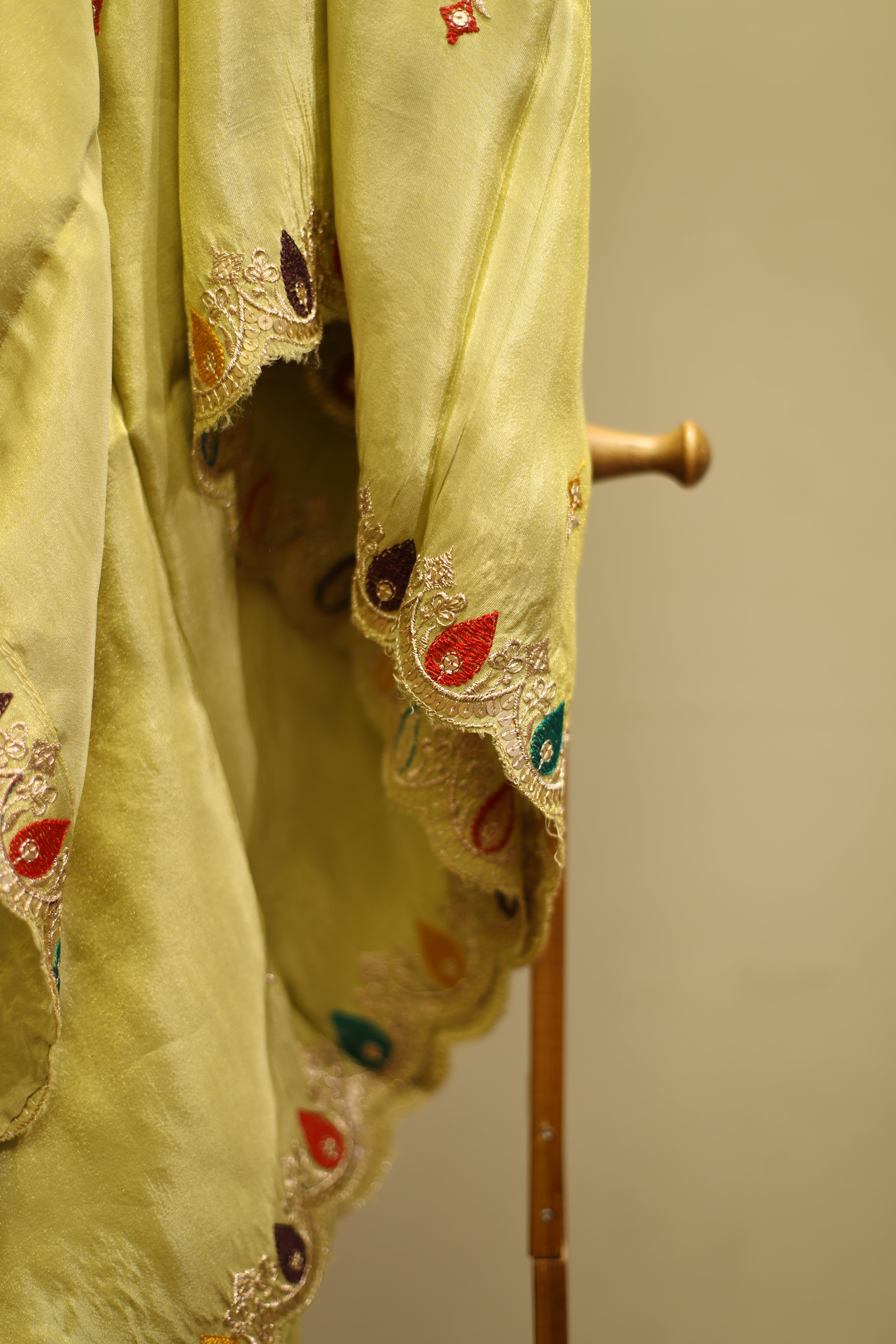 Tissue Zari Woven Work Dupatta