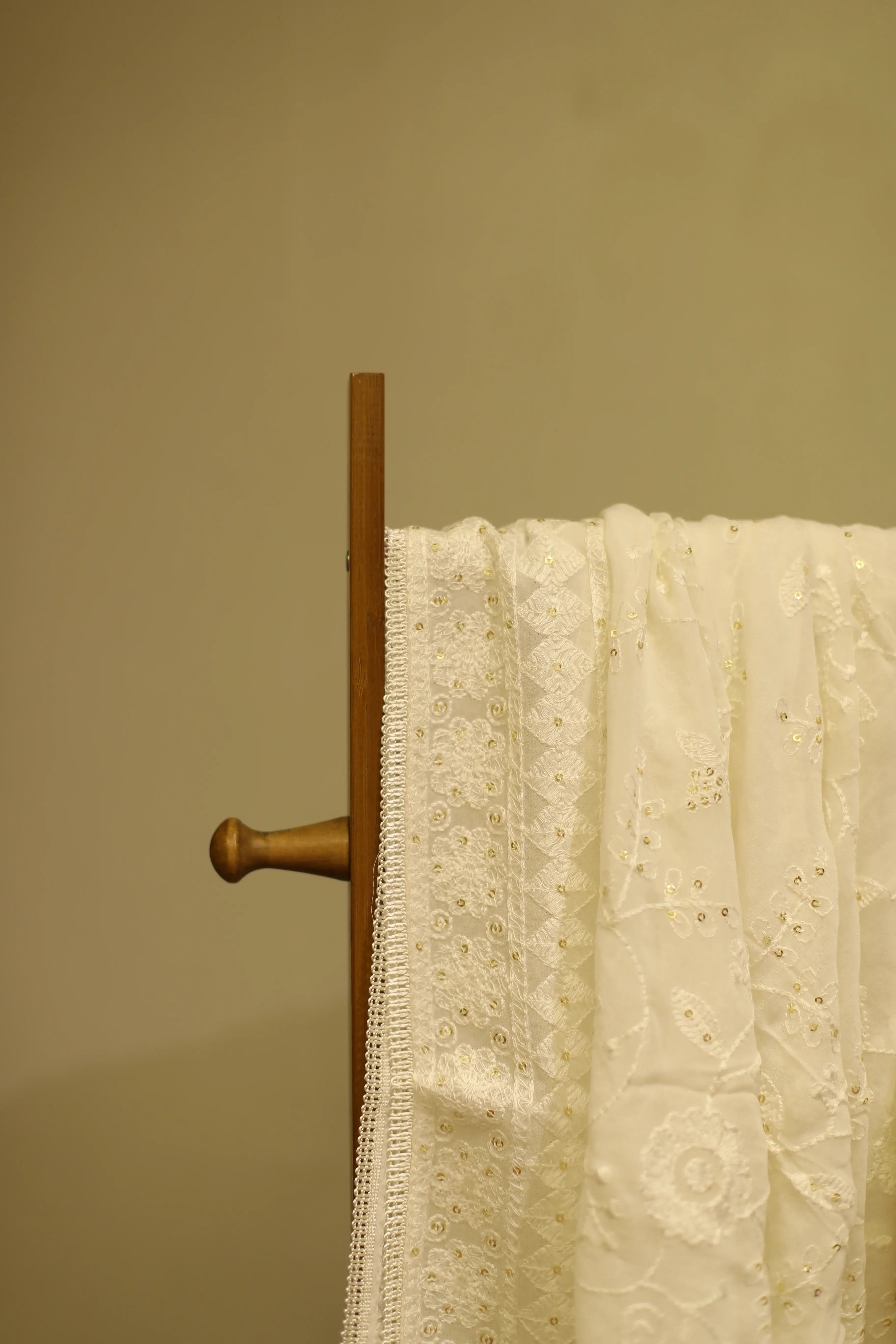 Pure Georgette Mirror & Thread Work Dupatta - White Dyeable