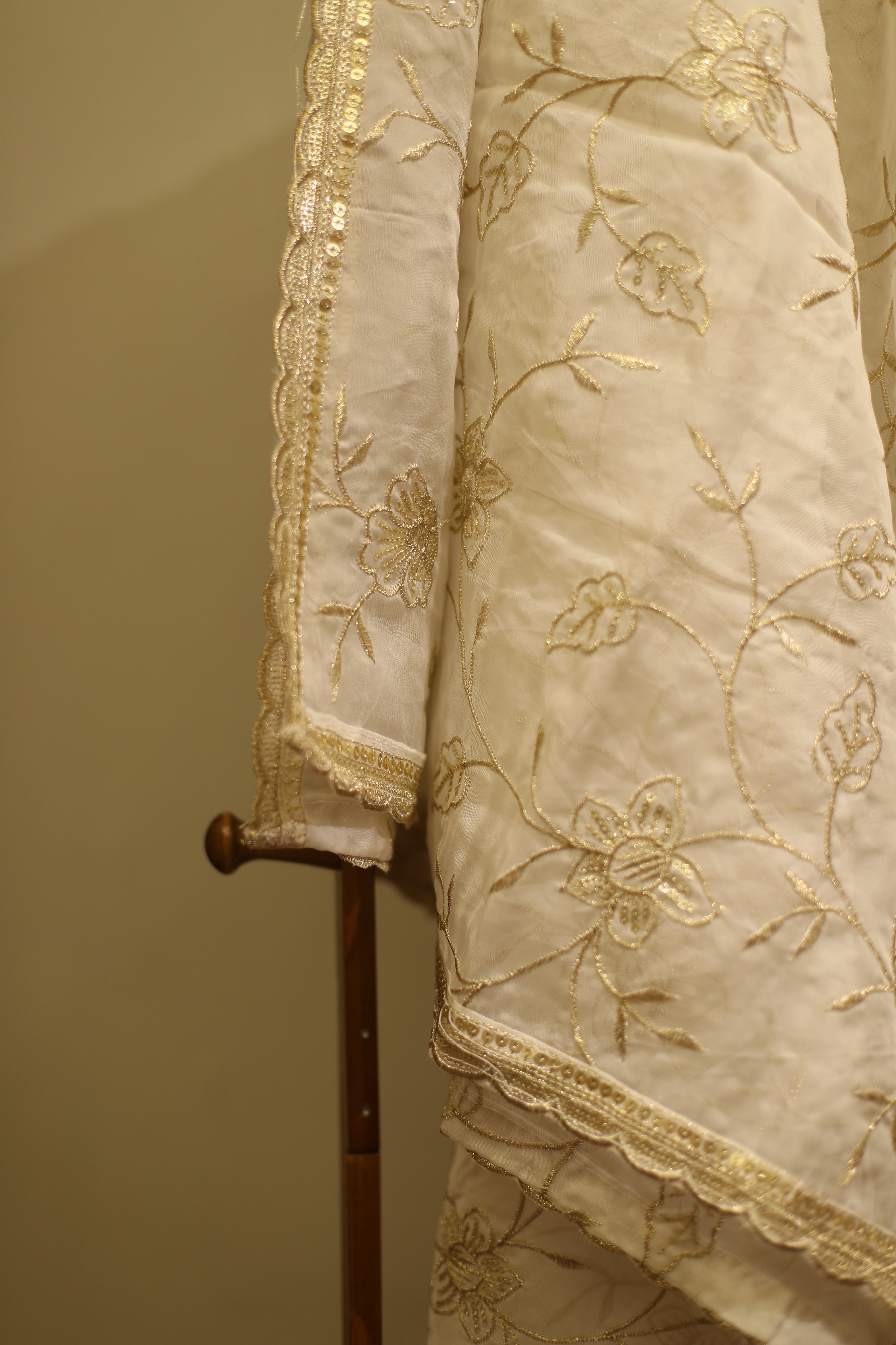 Pure Organza Zari Work Dupatta – Dyeable