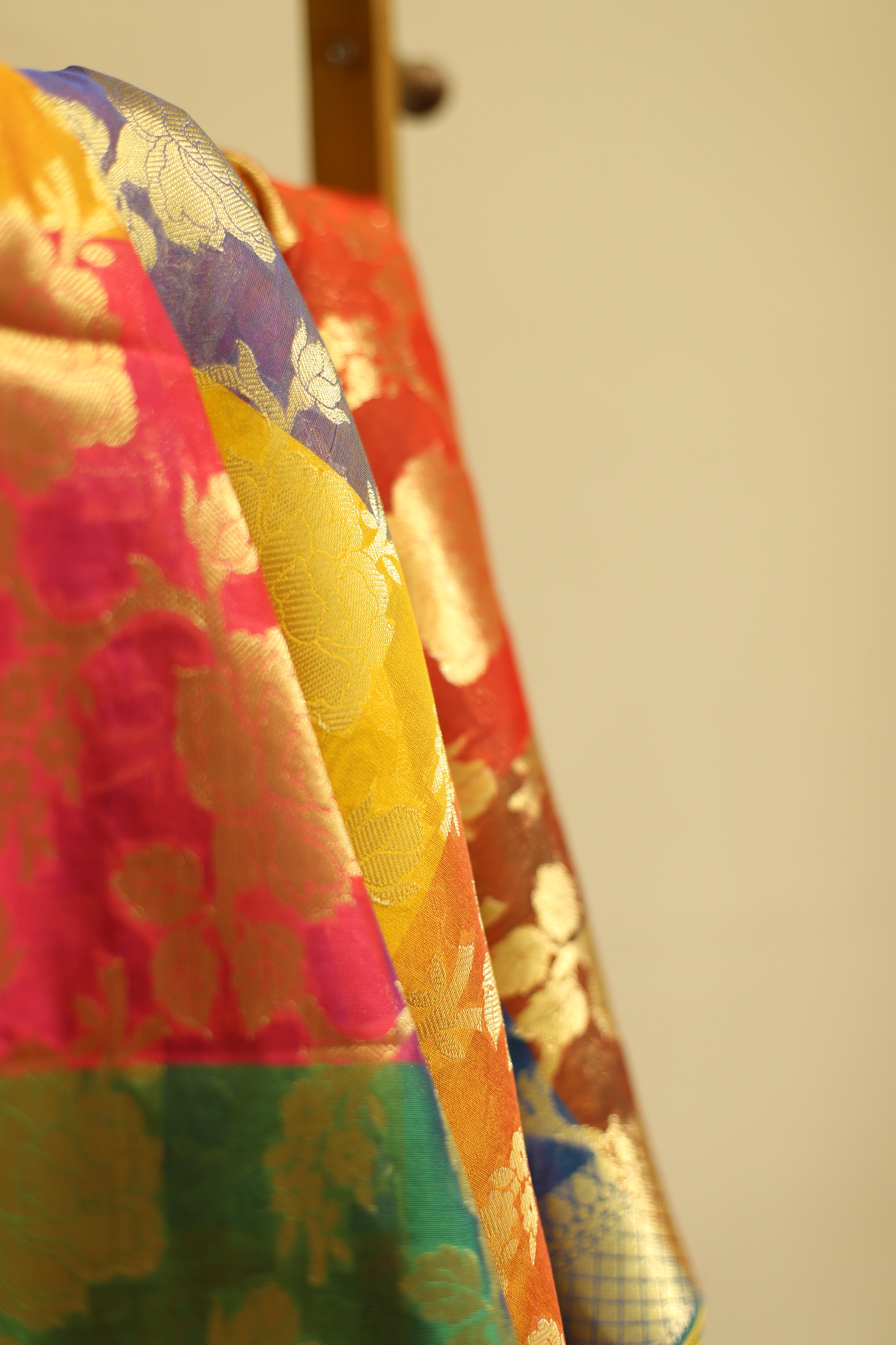Silk Zari Woven Dupatta/Stole - Multicolor