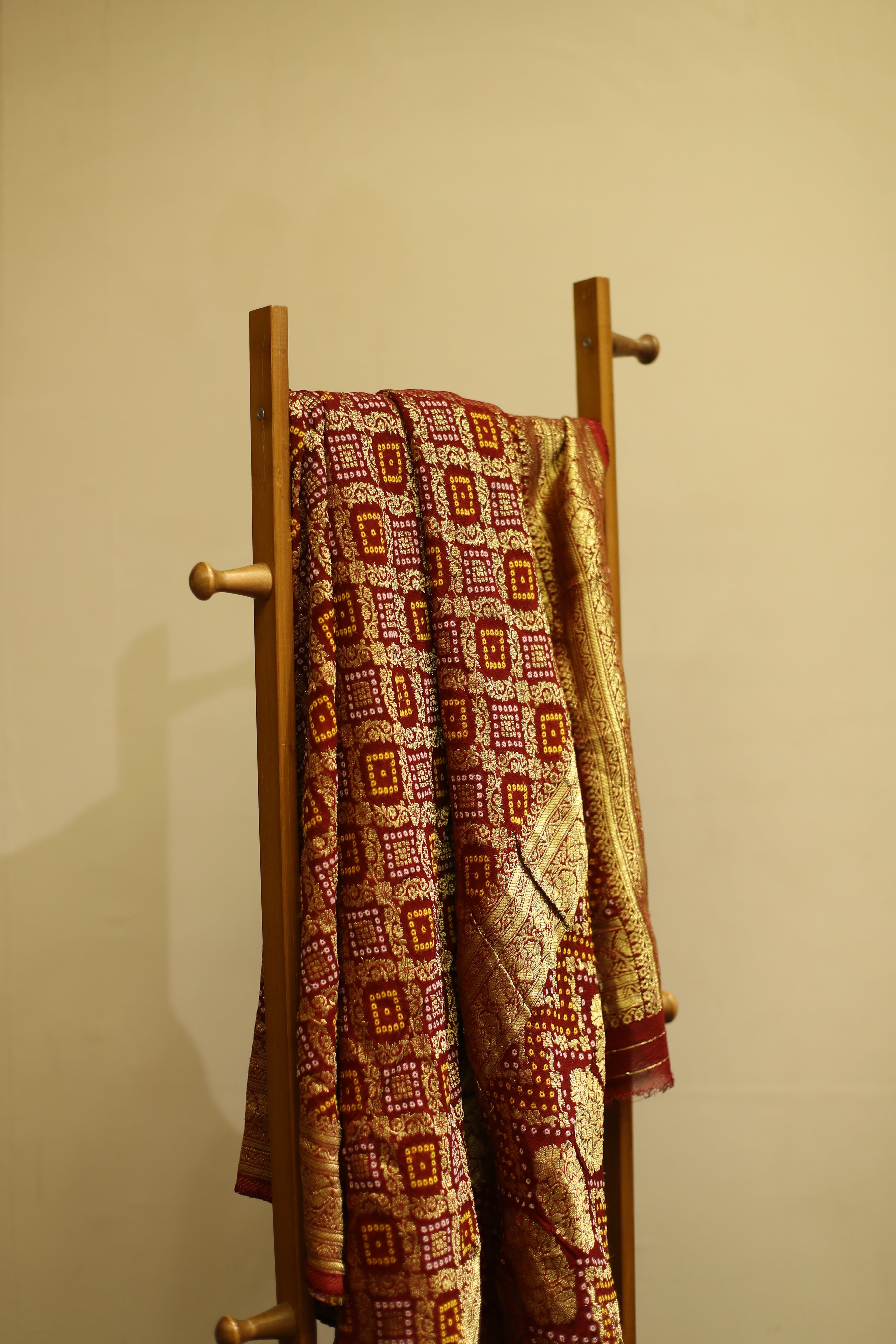 Gharchola Zari Woven Pure Georgette Dupatta - Maroon