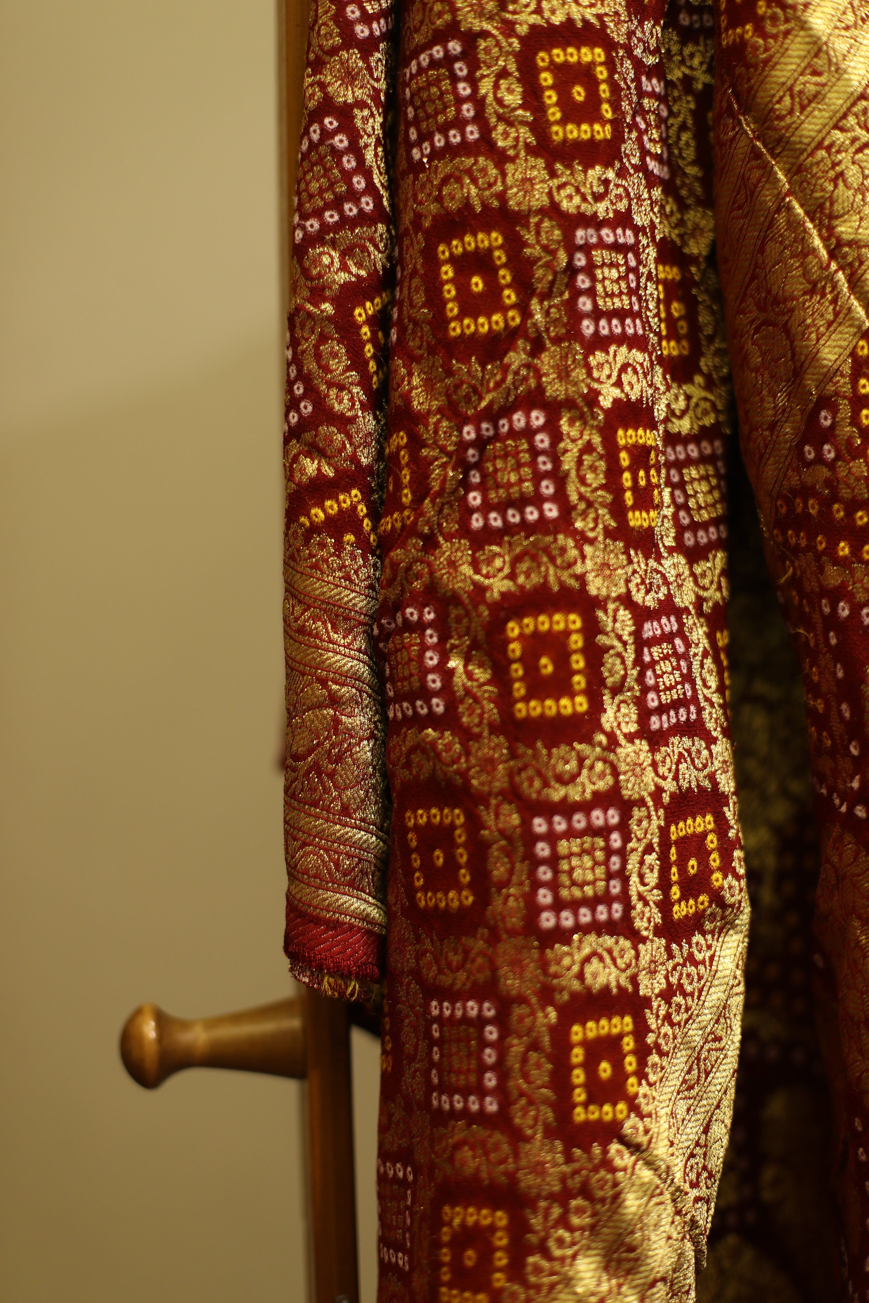 Gharchola Zari Woven Pure Georgette Dupatta - Maroon