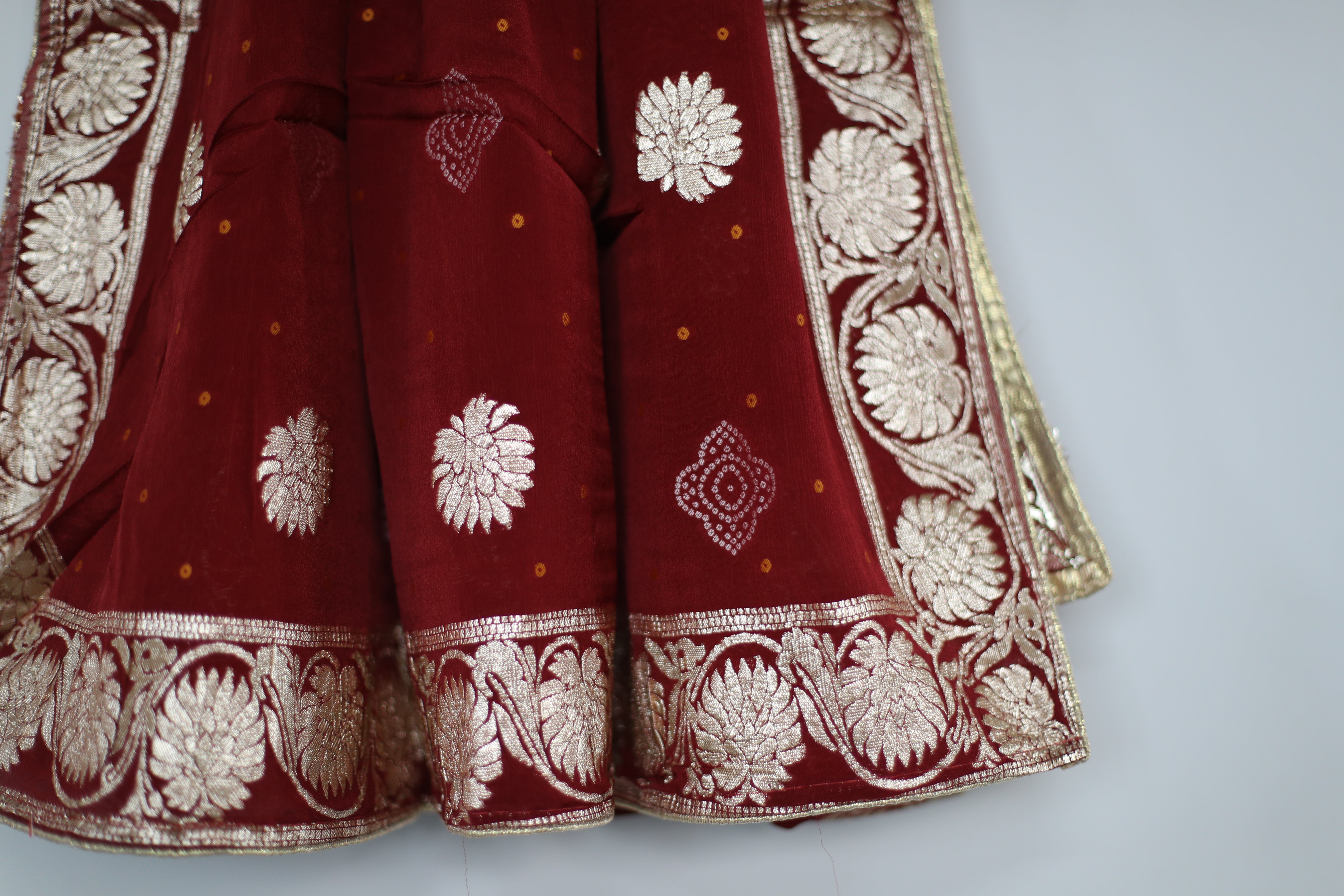 Pure Chinon Bandhini Banarasi Dupatta - Maroon