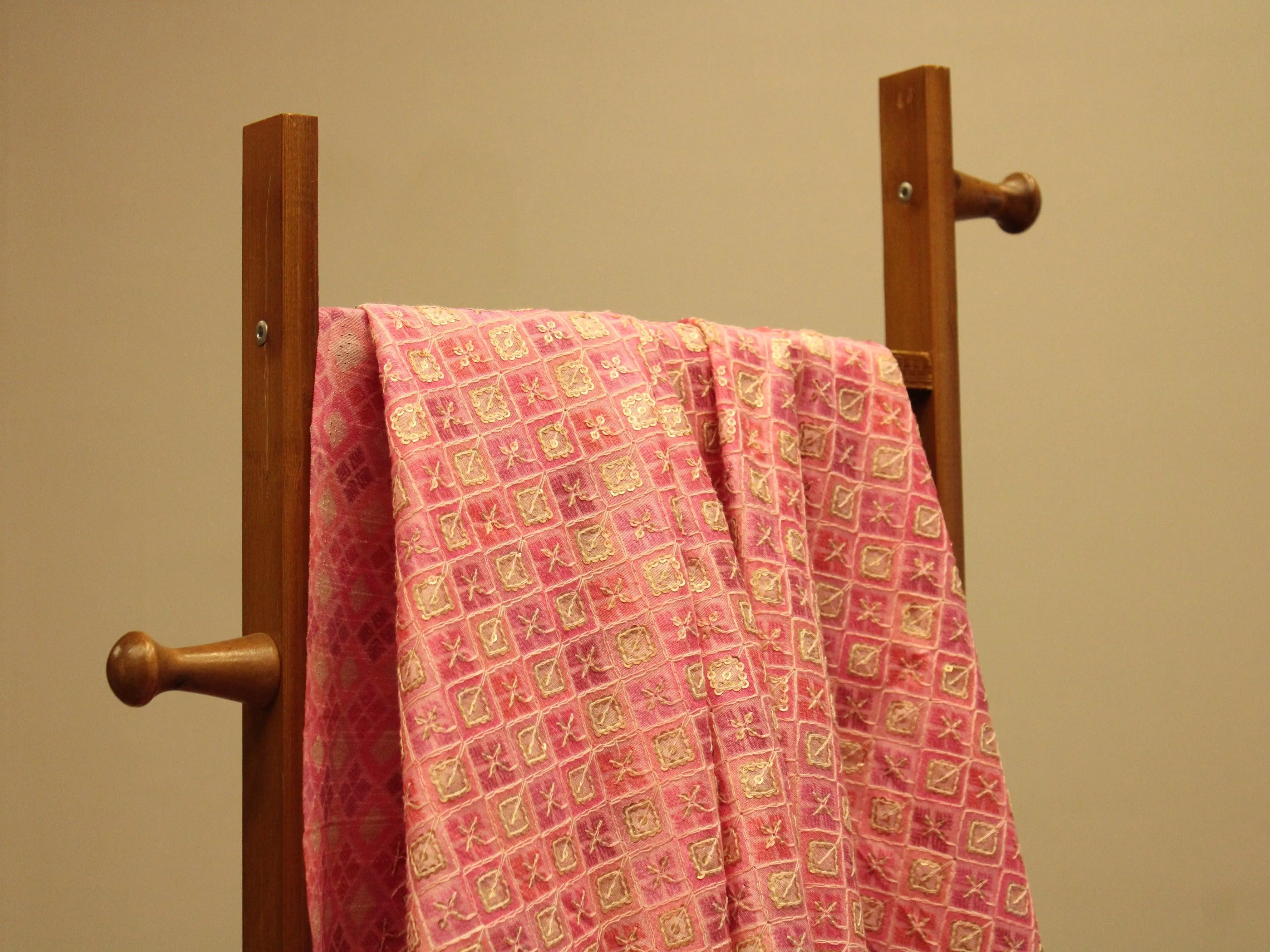 Canvas : Silk Digital Print Fabric - Pink - M'Foks