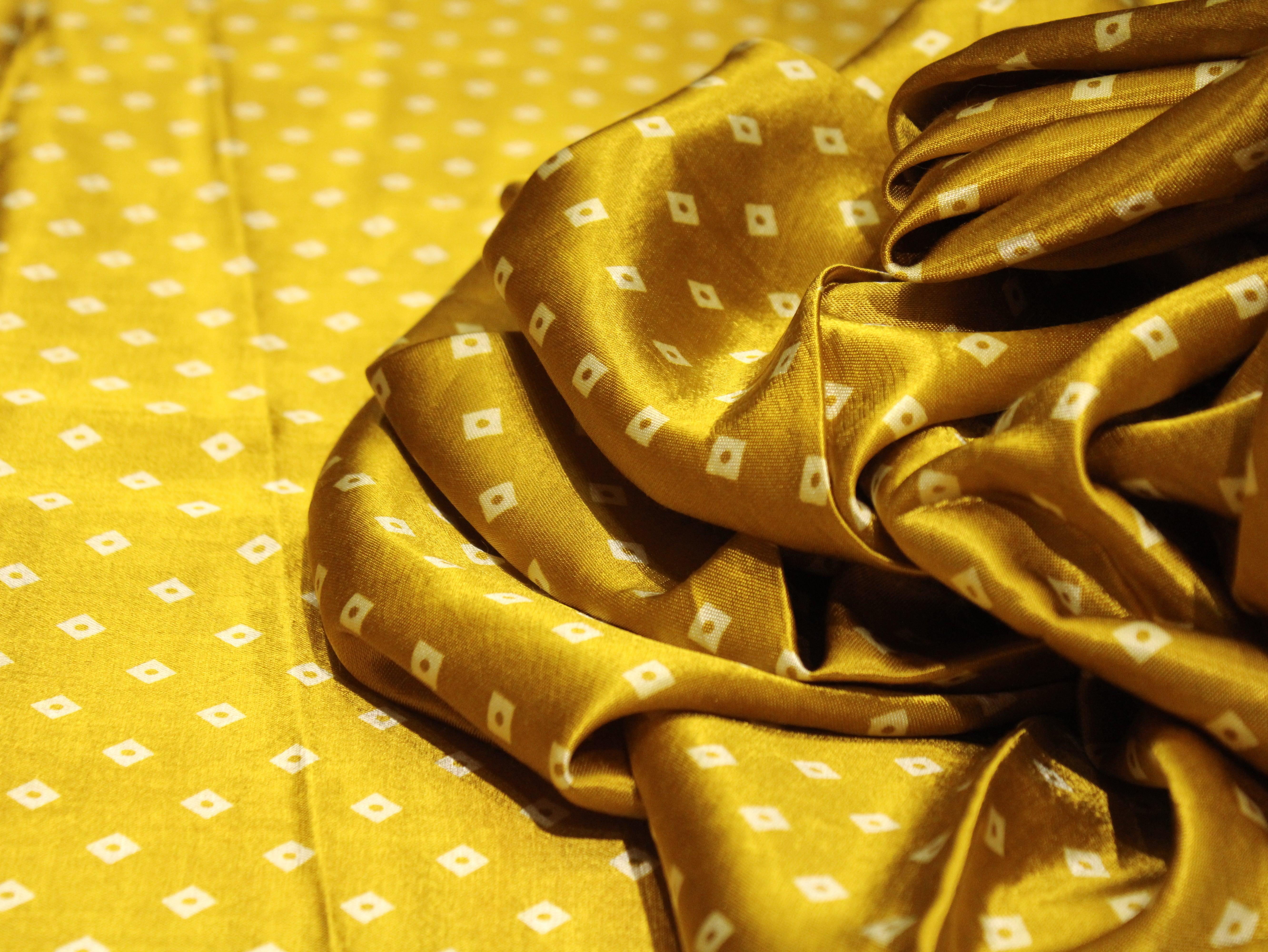 Gaji : Vintage Bandhani Print Fabric - Yellow - M'Foks