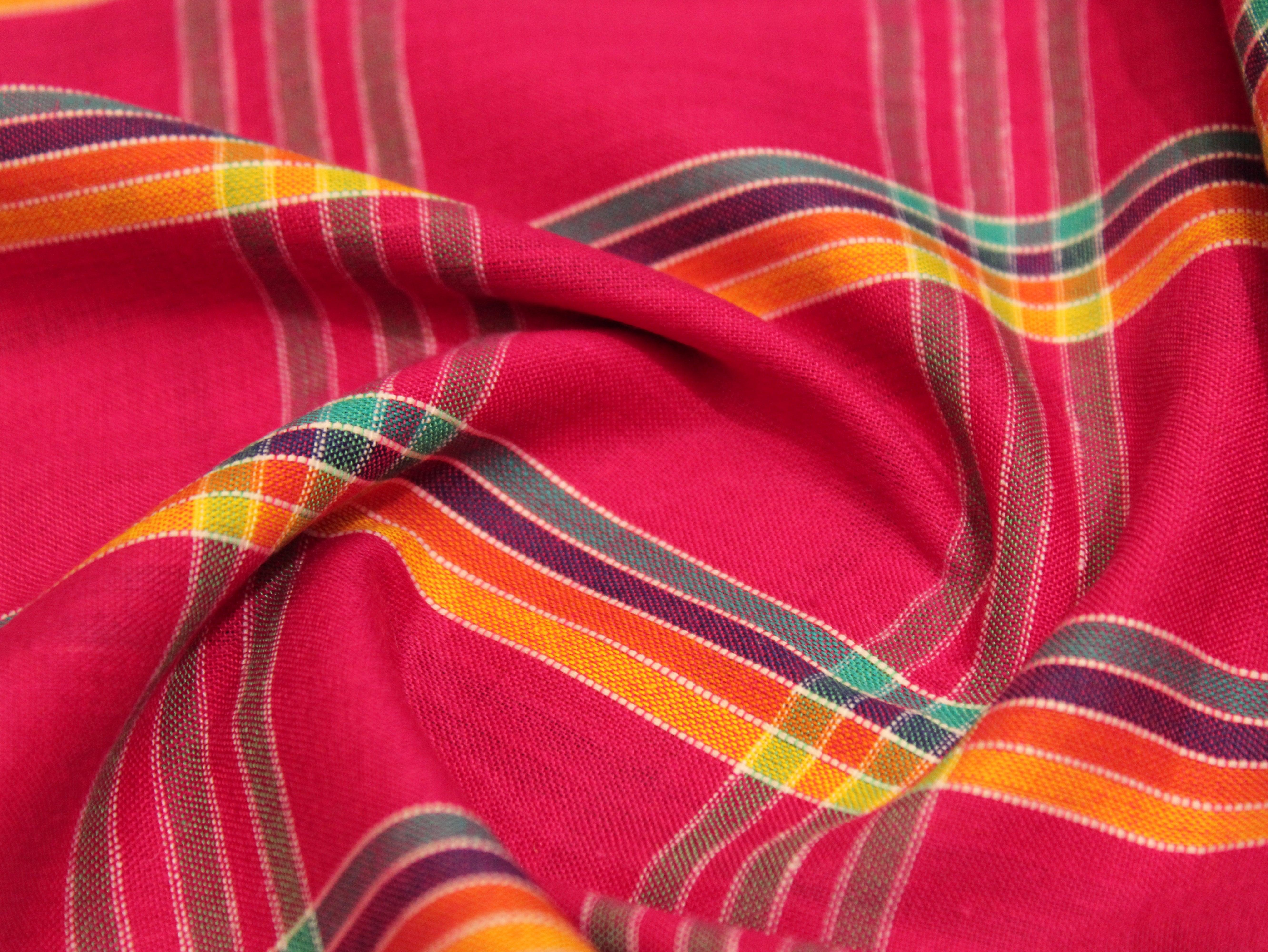 Handloom Cotton Woven Fabric - Rani - M'Foks