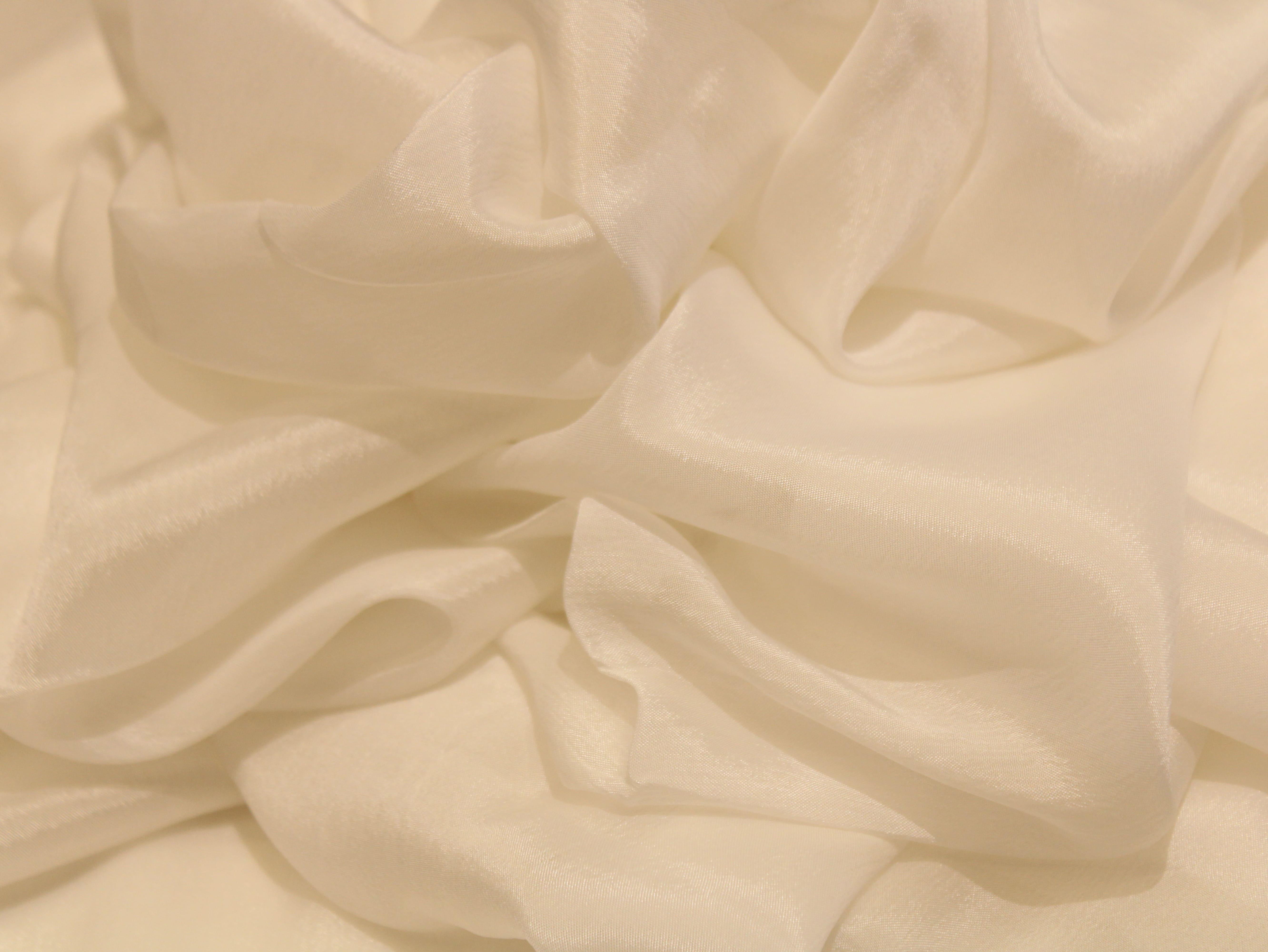 Plain White Dyeable Chinon Fabric - M'Foks