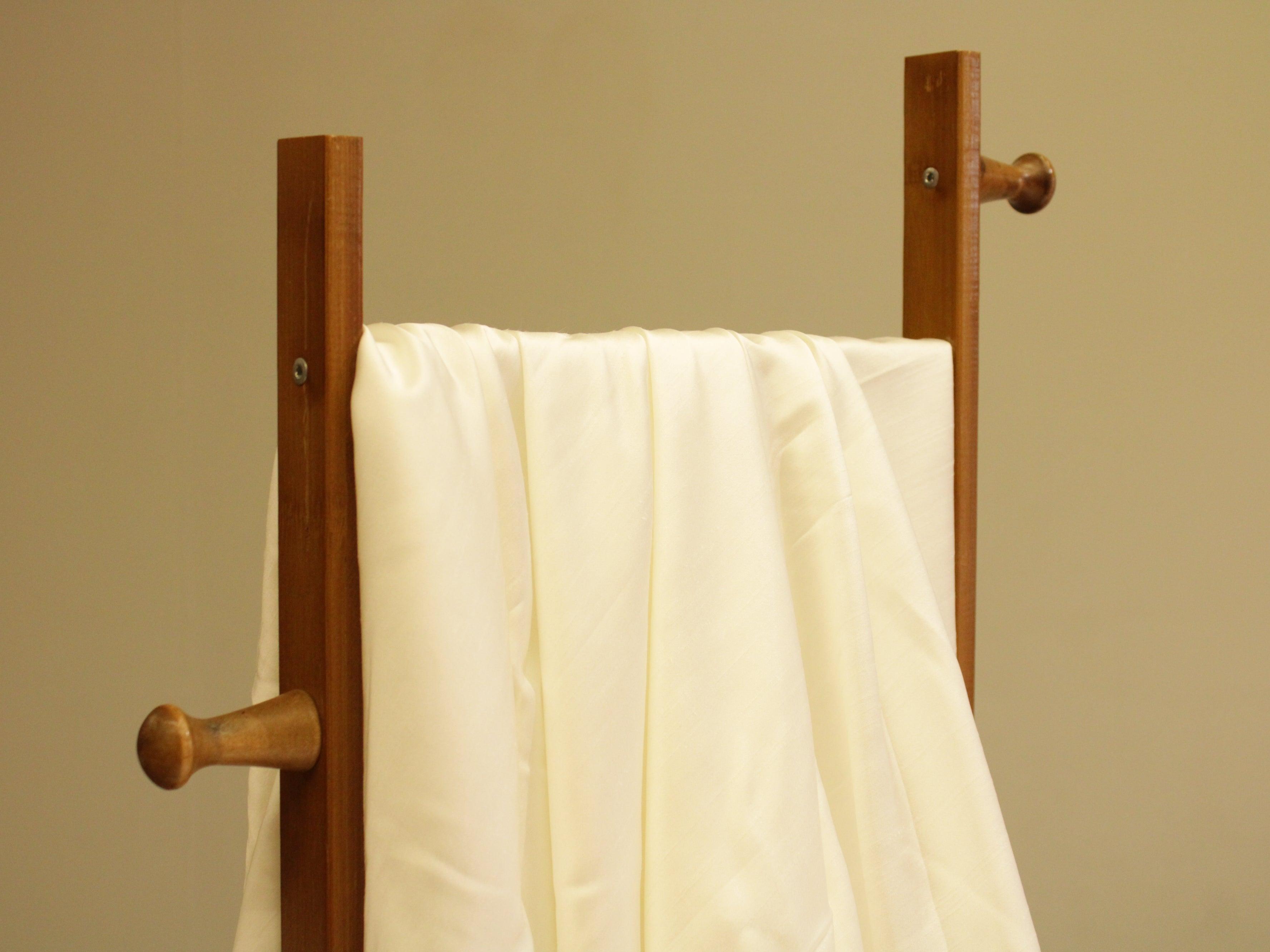 Plain White Dyeable Pure Satin Raw silk Fabric - M'Foks