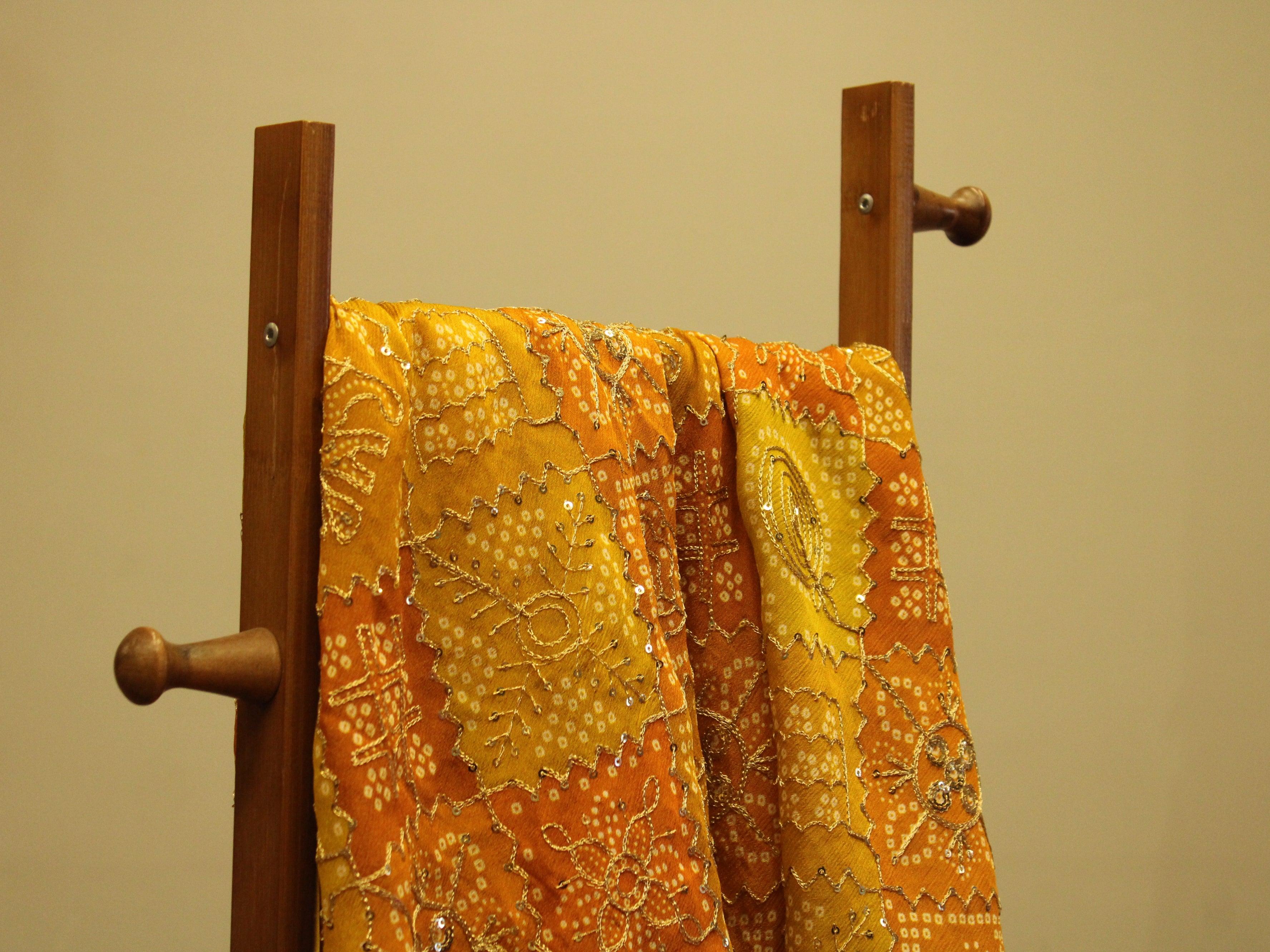 Stage: Vintage Chinon Bandhini Fabric - Yellow - M'Foks