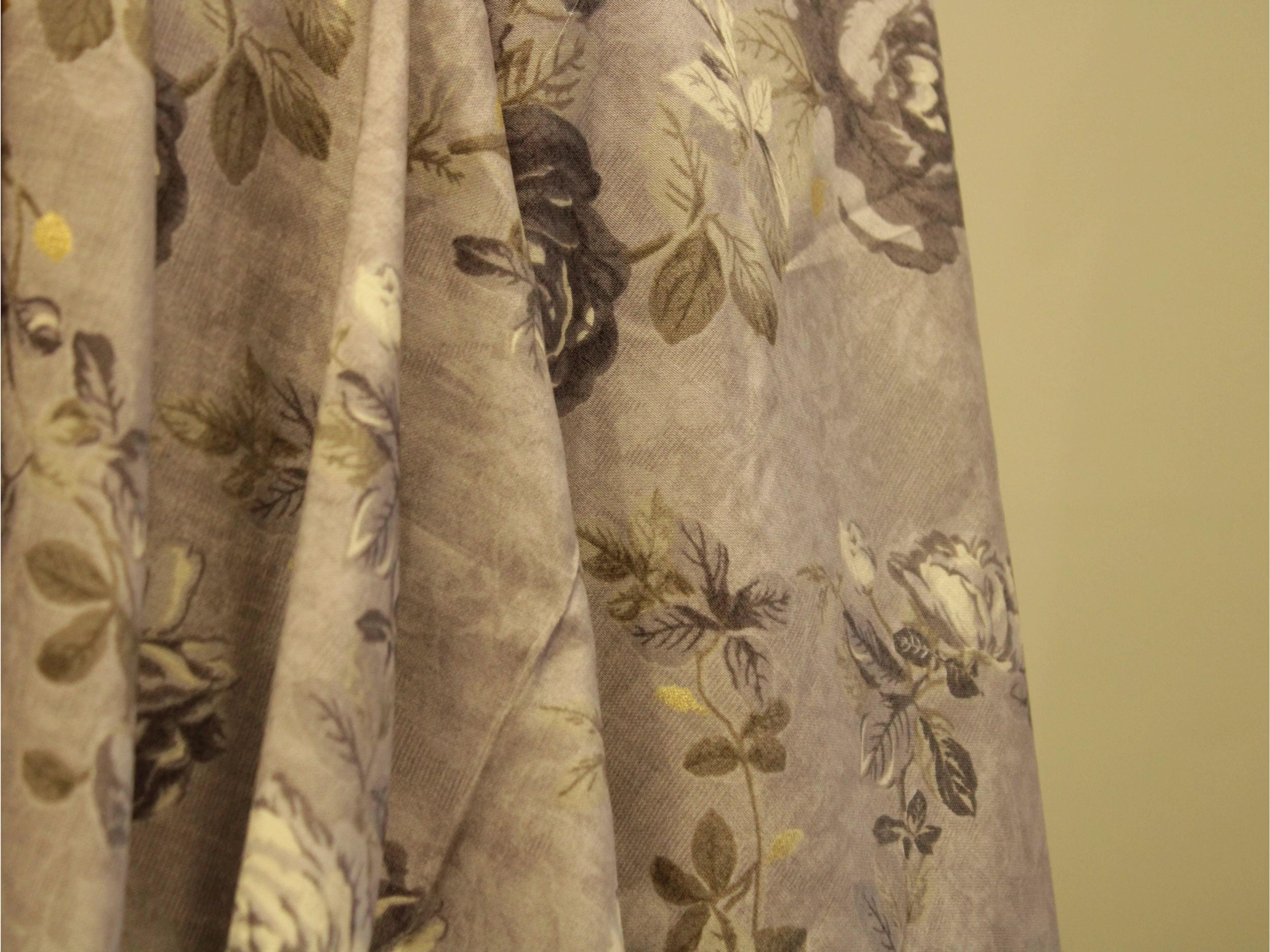 Muslin Silk Floral Look Fabric - M'Foks